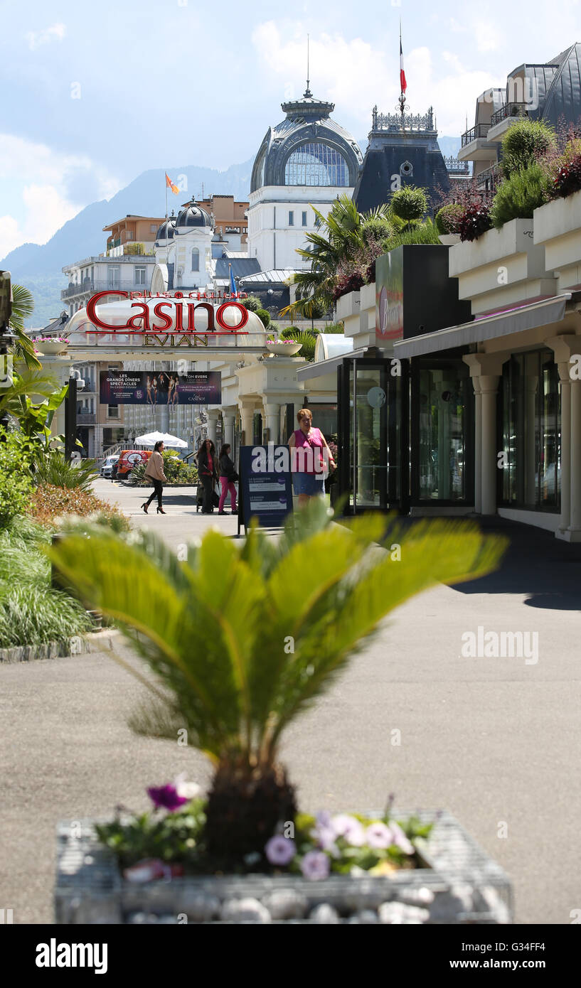 Das Casino ist in Évian-Les-Bains, Frankreich, 7. Juni 2016 gesehen. Die UEFA EURO 2016 findet vom 10. Juni bis 10. Juli 2016 in Frankreich. Foto: Christian Charisius /dpa Stockfoto