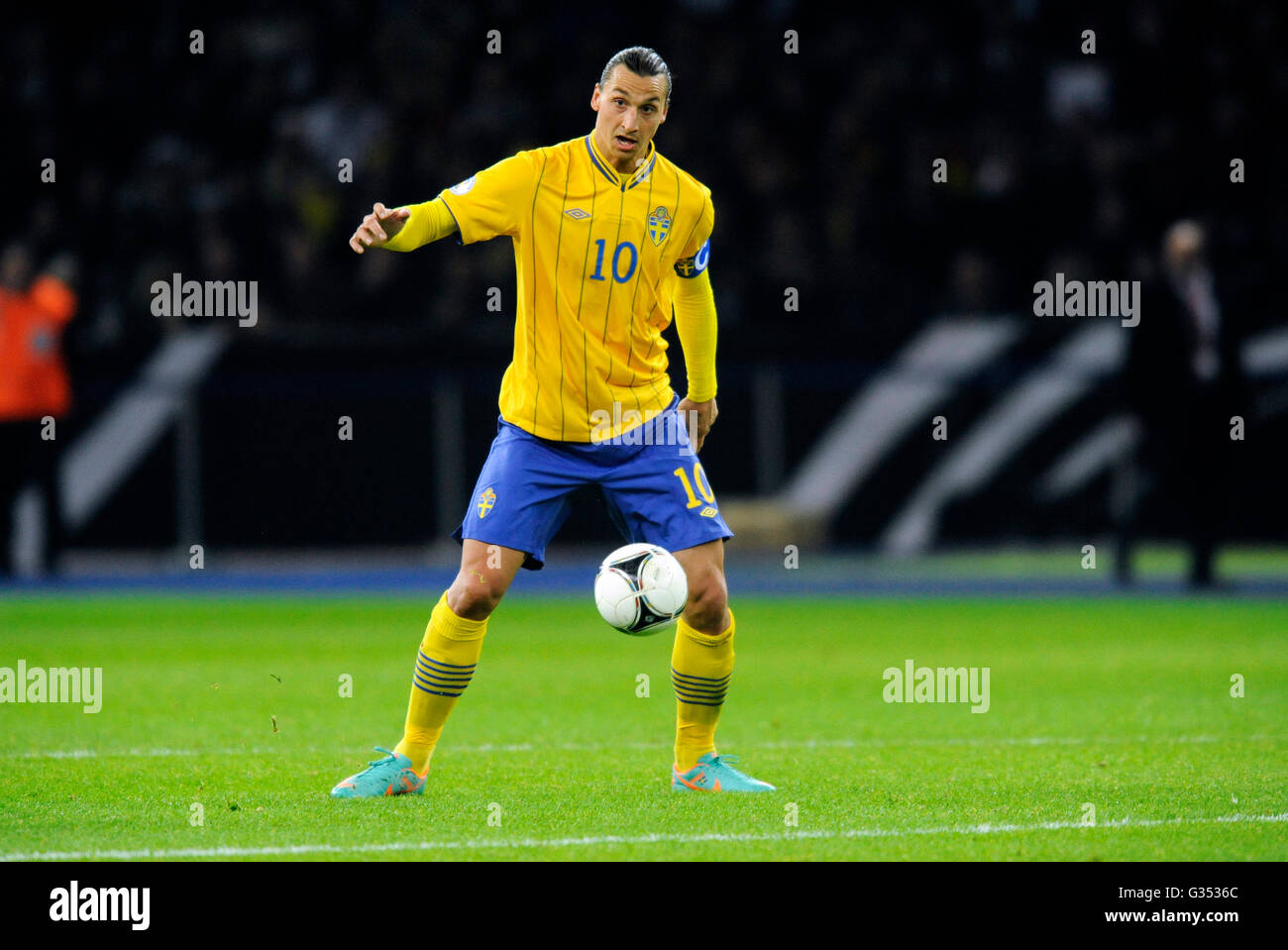 Zlatan Ibrahimovic Schweden Wahrend Das Qualifikationsspiel Fur Die Fifa Wm 2014 Deutschland Schweden 4 4 Olympiastadion Stockfotografie Alamy