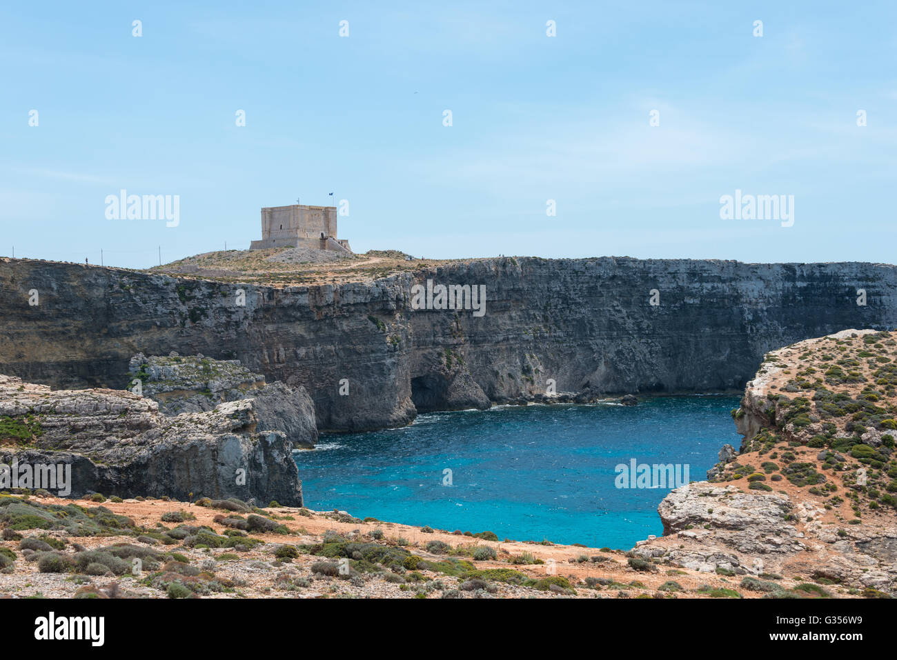 Aussichtsturm auf der Insel Comino in Malta Stockfoto
