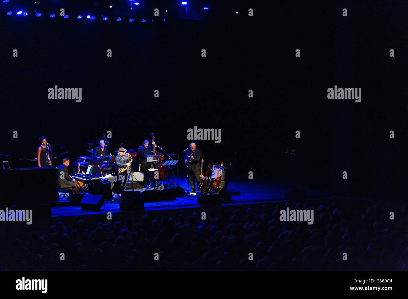 7. Juni 2016. Festival der Stimme - Van Morrison - Wales Millennium Centre Van Morrison erklingt in das Wales Millennium Centre in Cardiff während th Stockfoto