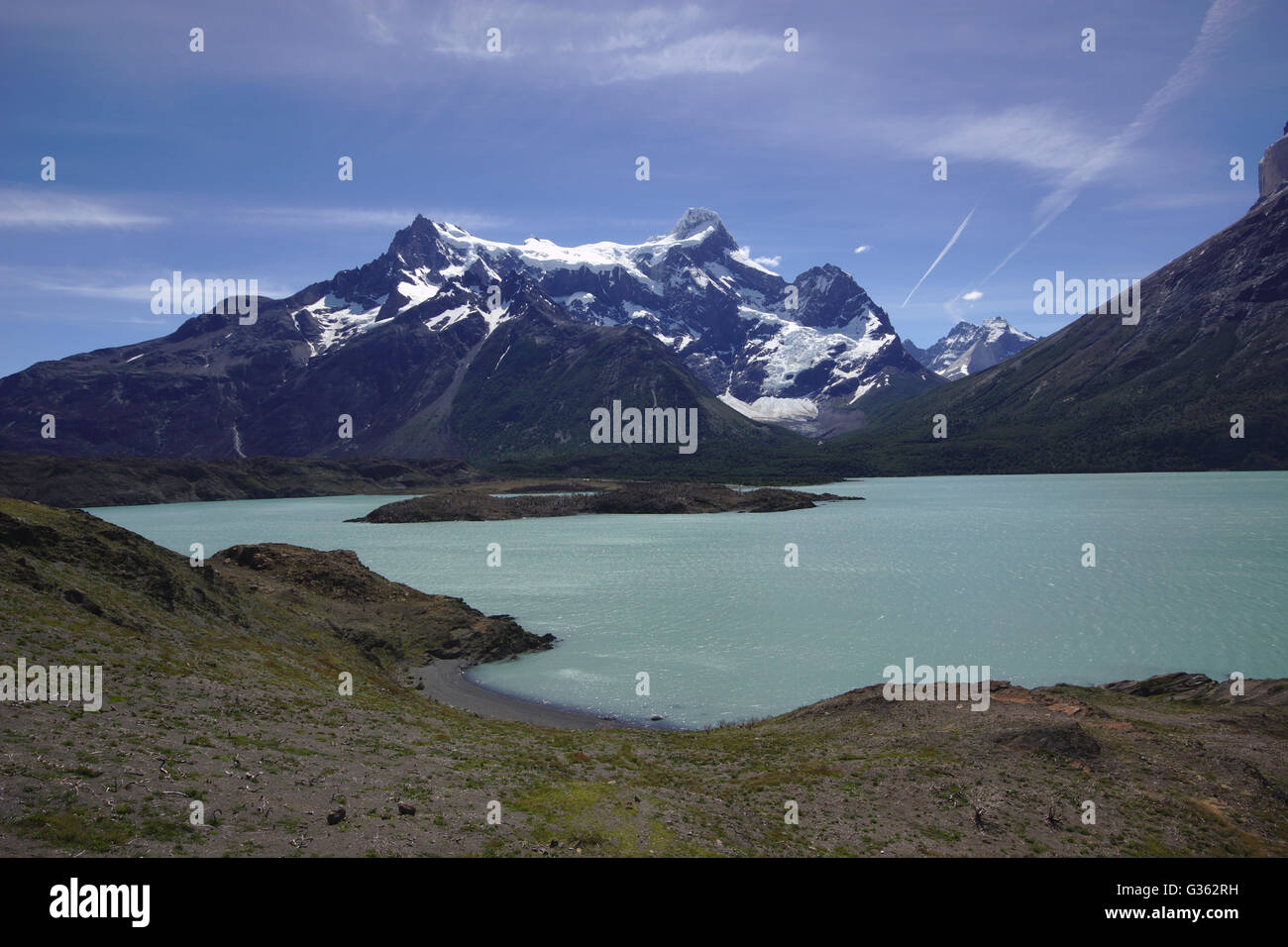 Paine Grande und Lago Nordenskjöld vom Mirador Cuernos, Torres del Paine Nationalpark, Chile Stockfoto