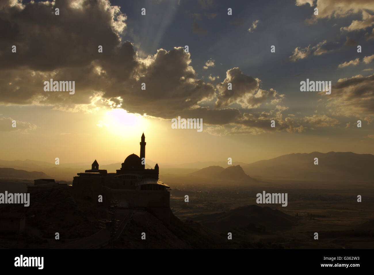 Ishak Pasa Palast bei Sonnenuntergang, in der Nähe von Dogubayazit, Türkei Stockfoto