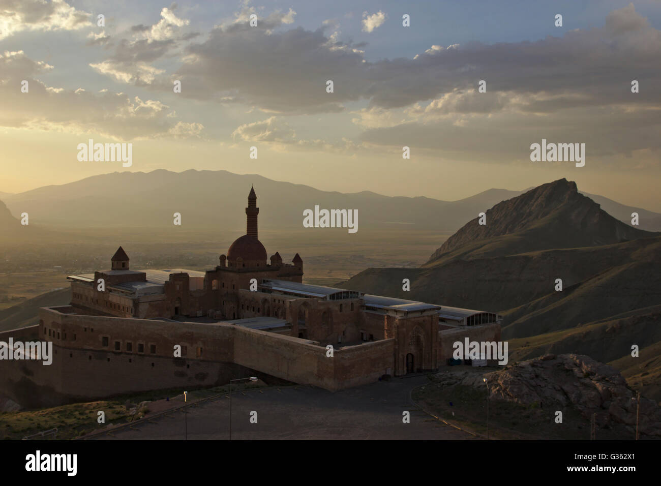 Ishak Pasa Palast bei Sonnenuntergang, in der Nähe von Dogubayazit, Türkei Stockfoto