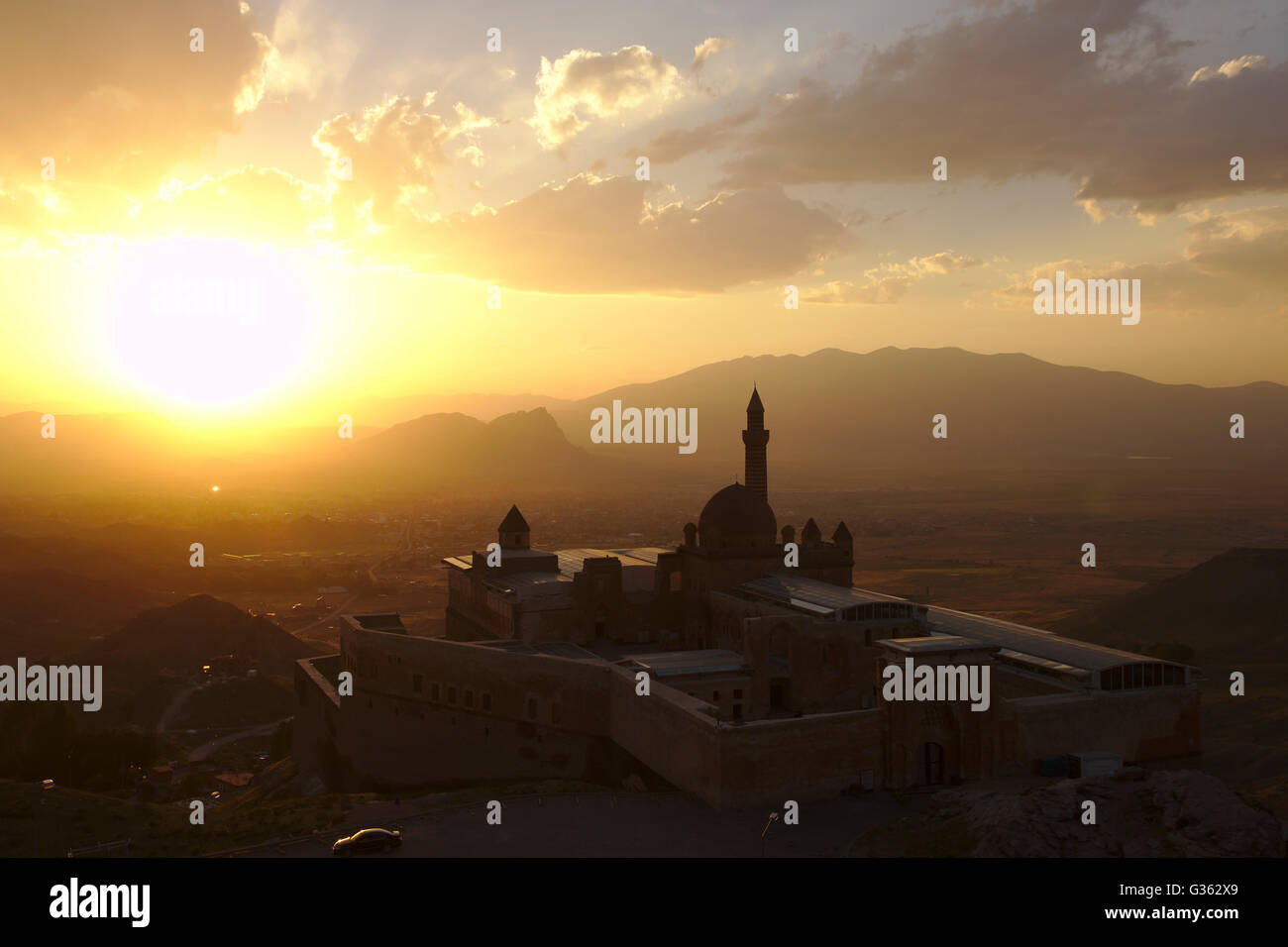 Ishak Pasa Palast bei Sonnenuntergang, in der Nähe von Dogubayazit, Türkei Stockfoto