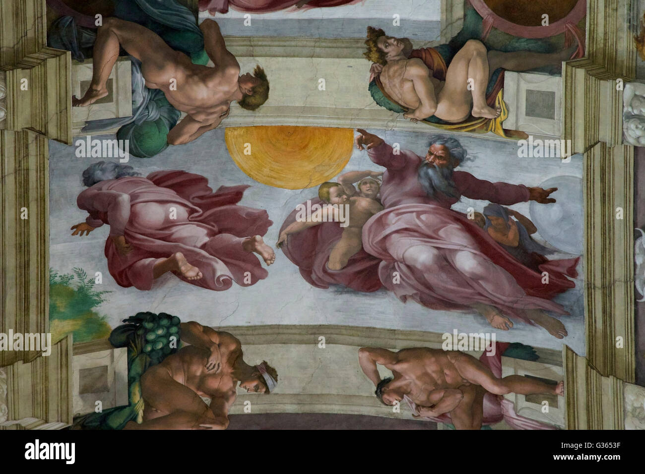 Gott erschafft das Fresko Sonne, Mond und Erde, Decke der Sixtinischen Kapelle, von Michelangelo Buonarroti, 1508-1512, Vatikanische Museen, Stockfoto