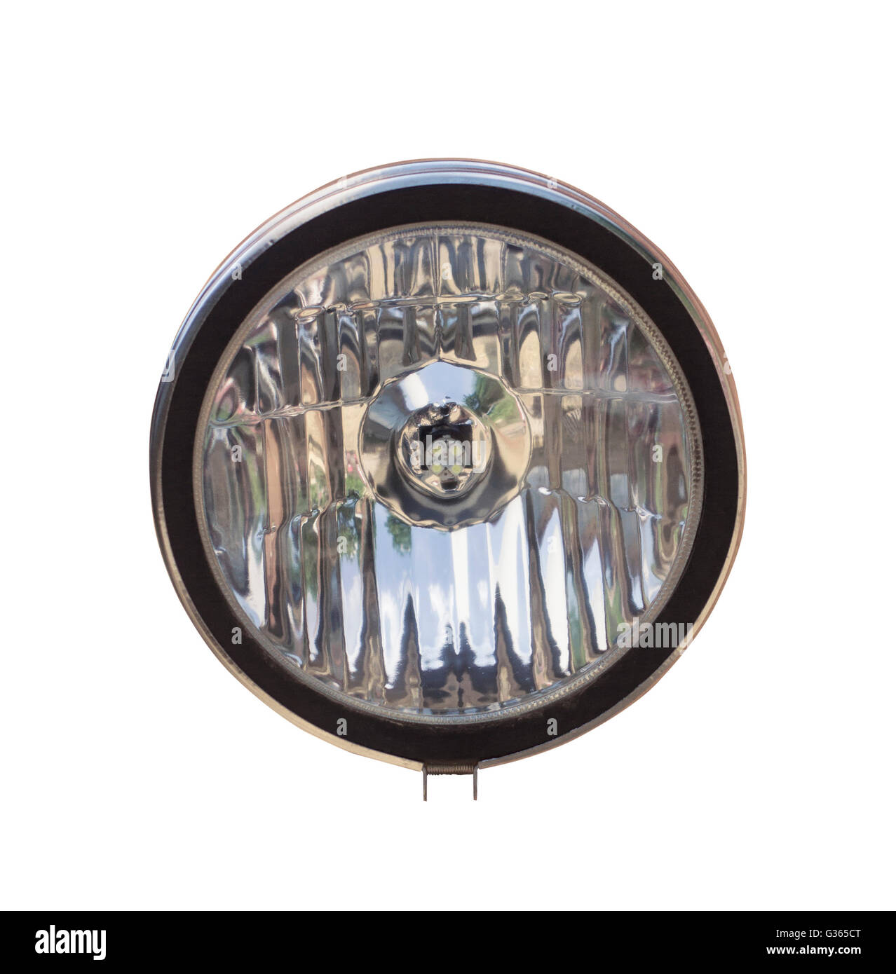 Vorderansicht Nahaufnahme von einer Runde Vintage Chrom Scheinwerfer isoliert auf weißem Hintergrund Stockfoto