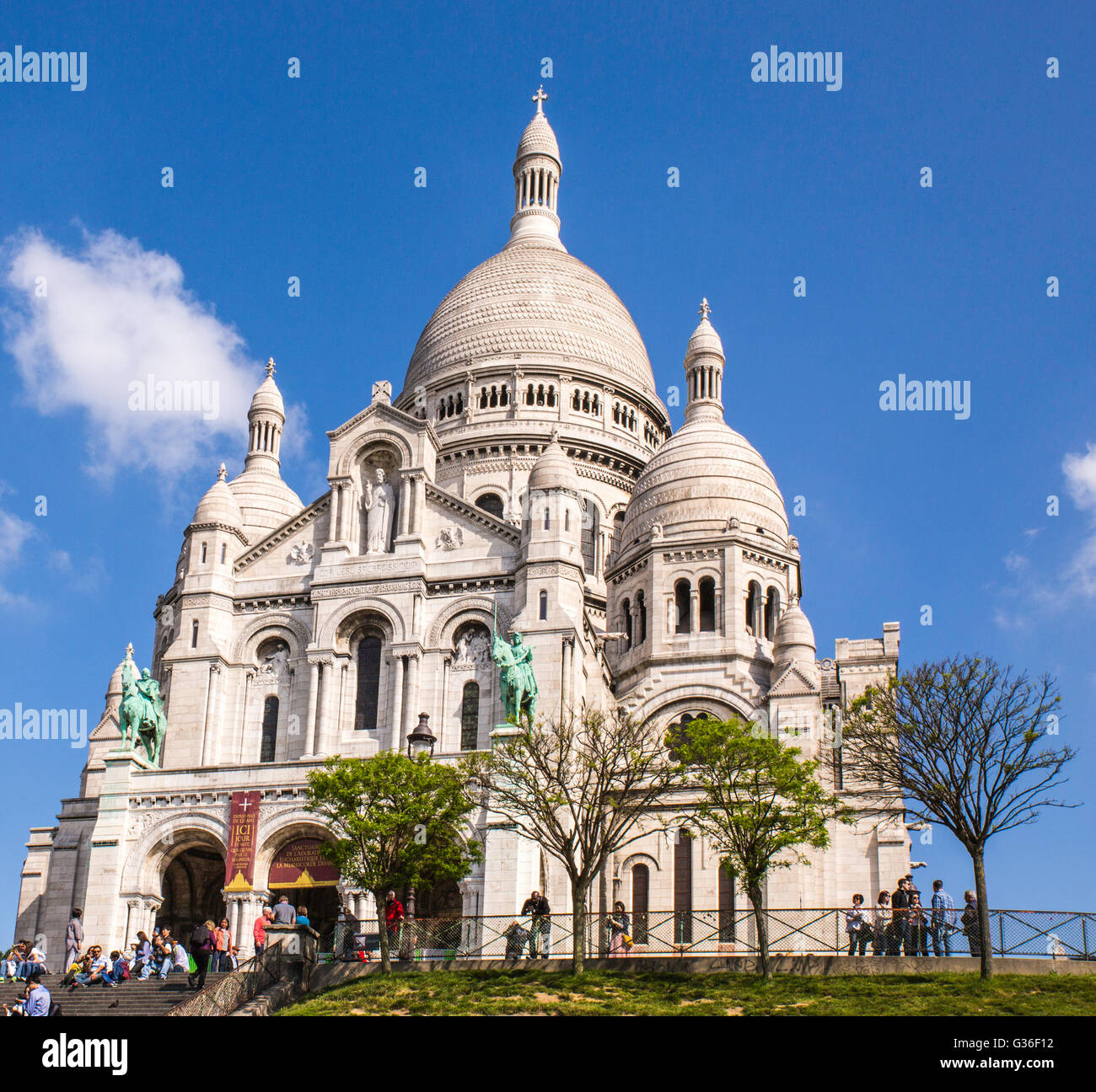 Im Jahr 1914 war römisch-katholische Basilika Sacre-Coeur des Heiligsten Herzens Jesu gewidmet. Es ist eine wichtige touristische Attraktion. Stockfoto