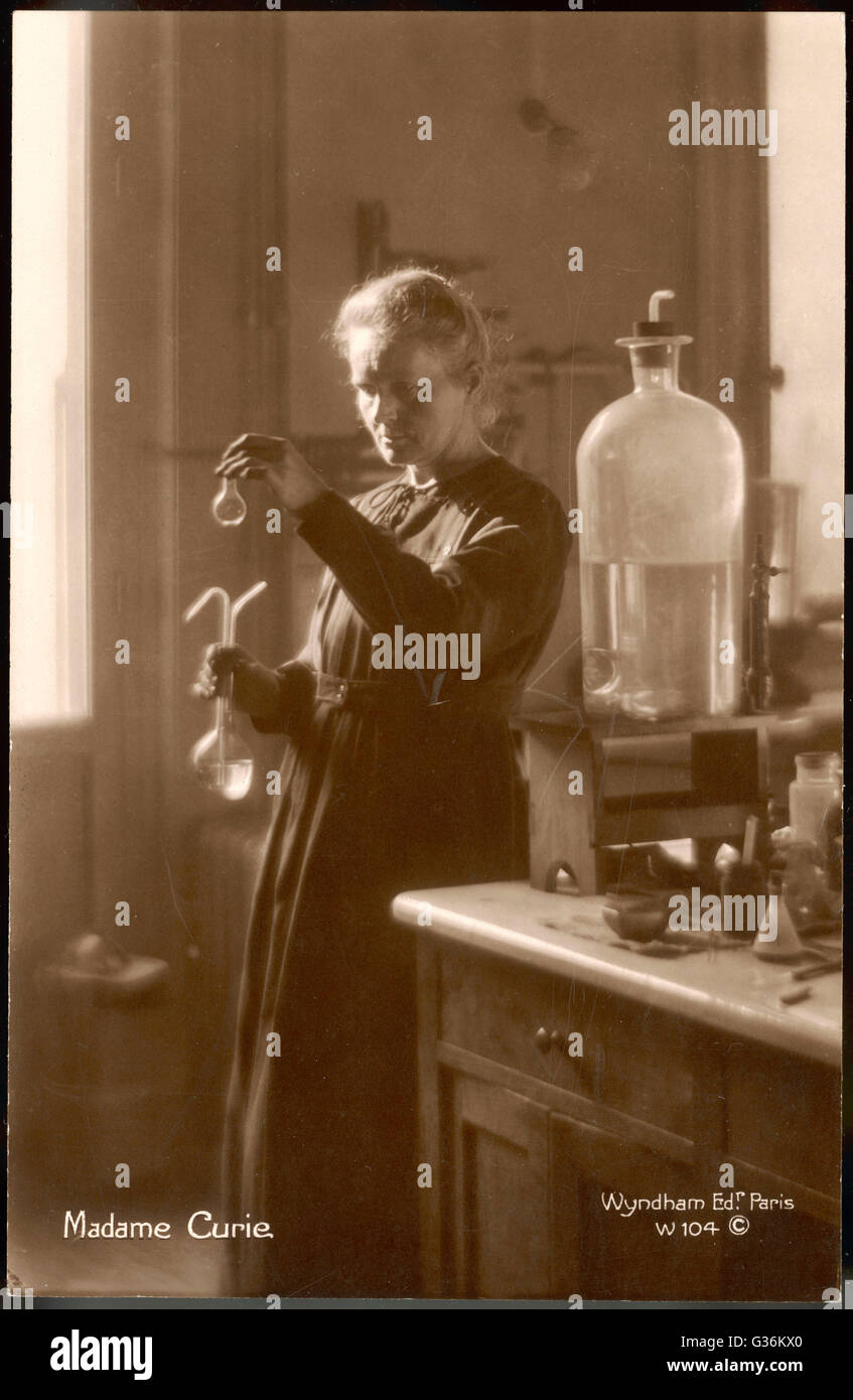 Marie Curie (1867-1934) physikalischer Chemiker In ihrem Labor Stockfoto