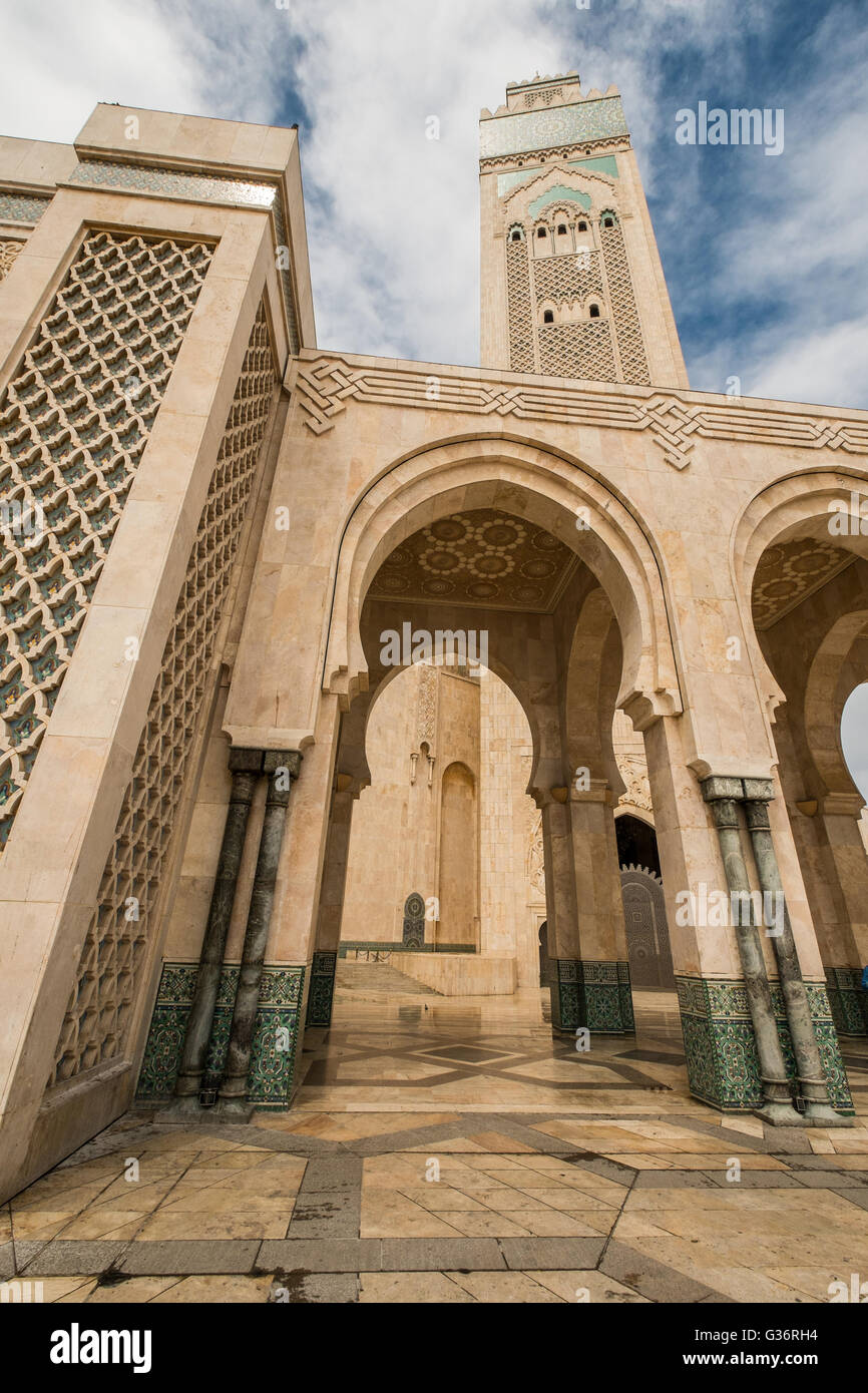 Hassan II Moschee oder Grande Mosquée Hassan II in Casablanca ist Marokkos größte Moschee. Es wurde im Jahre 1993 abgeschlossen. Stockfoto