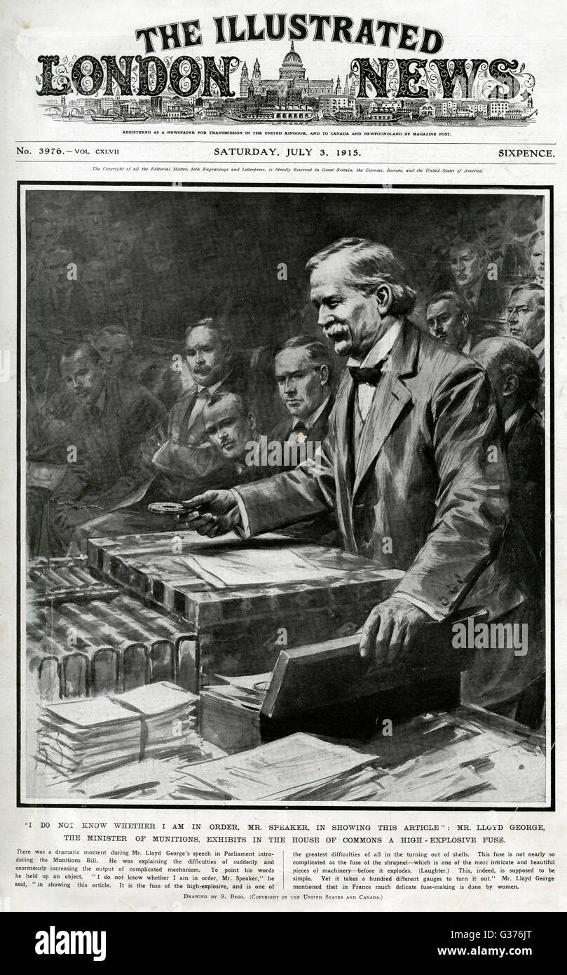 David Lloyd George, (1863-1945), Minister von Munitions zum Zeitpunkt weist eine hochexplosive Sicherung im House Of Commons.      Datum: 1915 Stockfoto
