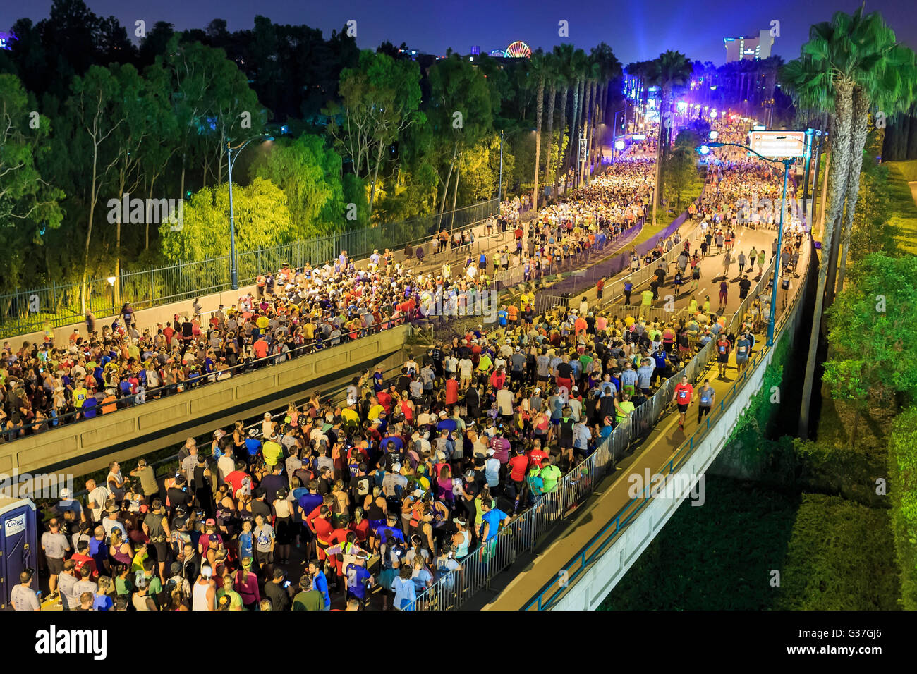 SEP 6, Kalifornien: Die berühmte Disneyland Marathon am SEP 6, 2015 um Orange Country, Kalifornien Stockfoto