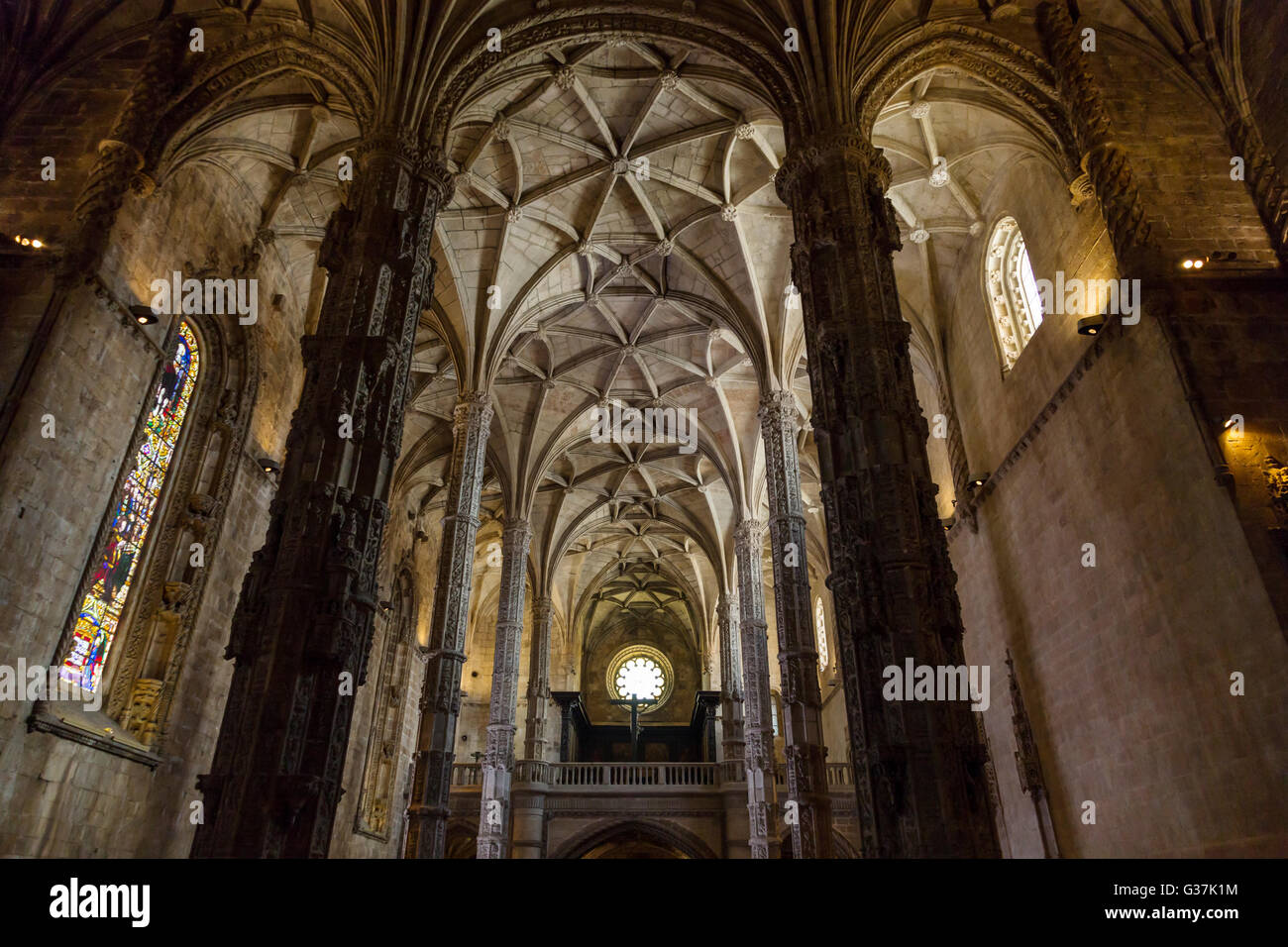 Interieur-Details des Klosters oder Hieronymuskloster in Lissabon, Portugal. Stockfoto