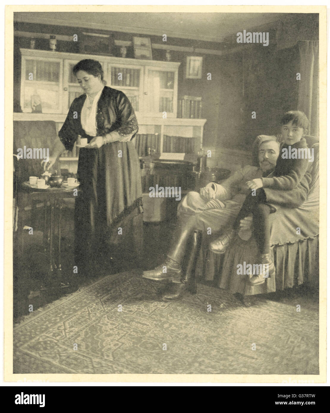 JOSEPH CONRAD polnischen geborene Schriftsteller mit seiner Familie, ca. 1915 Datum: 1857-1924 Stockfoto