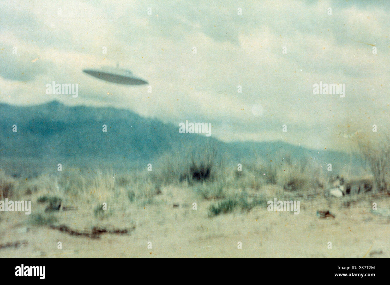 UFO, deren drei Insassen mit Paul Villa in der Nähe von Albuquerque gesprochen; Wir erfahren nicht, wie sie aussahen, 2 von 2 Datum: 18. April 1965 Stockfoto