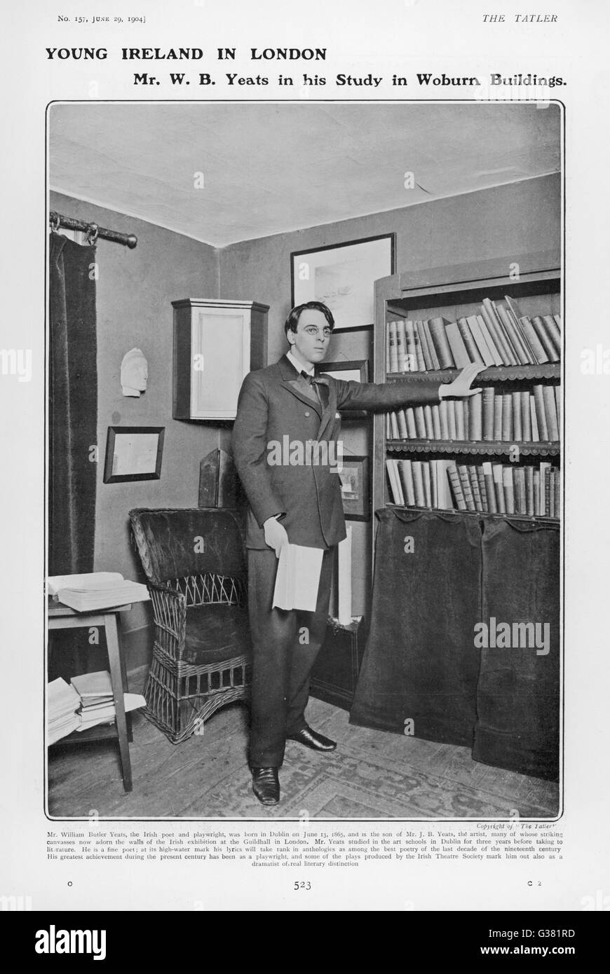 WILLIAM BUTLER YEATS irische Dichter und Dramatiker in seinem Arbeitszimmer in Woburn Gebäude, London Datum: 1865-1939 Stockfoto
