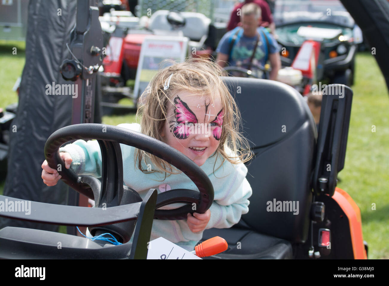 Wadebridge, Cornwall, UK. 9. Juni 2016. Zeigen Sie ersten Tag von einem verpackten Royal Cornwall. Bildnachweis: Simon Maycock/Alamy Live-Nachrichten Stockfoto