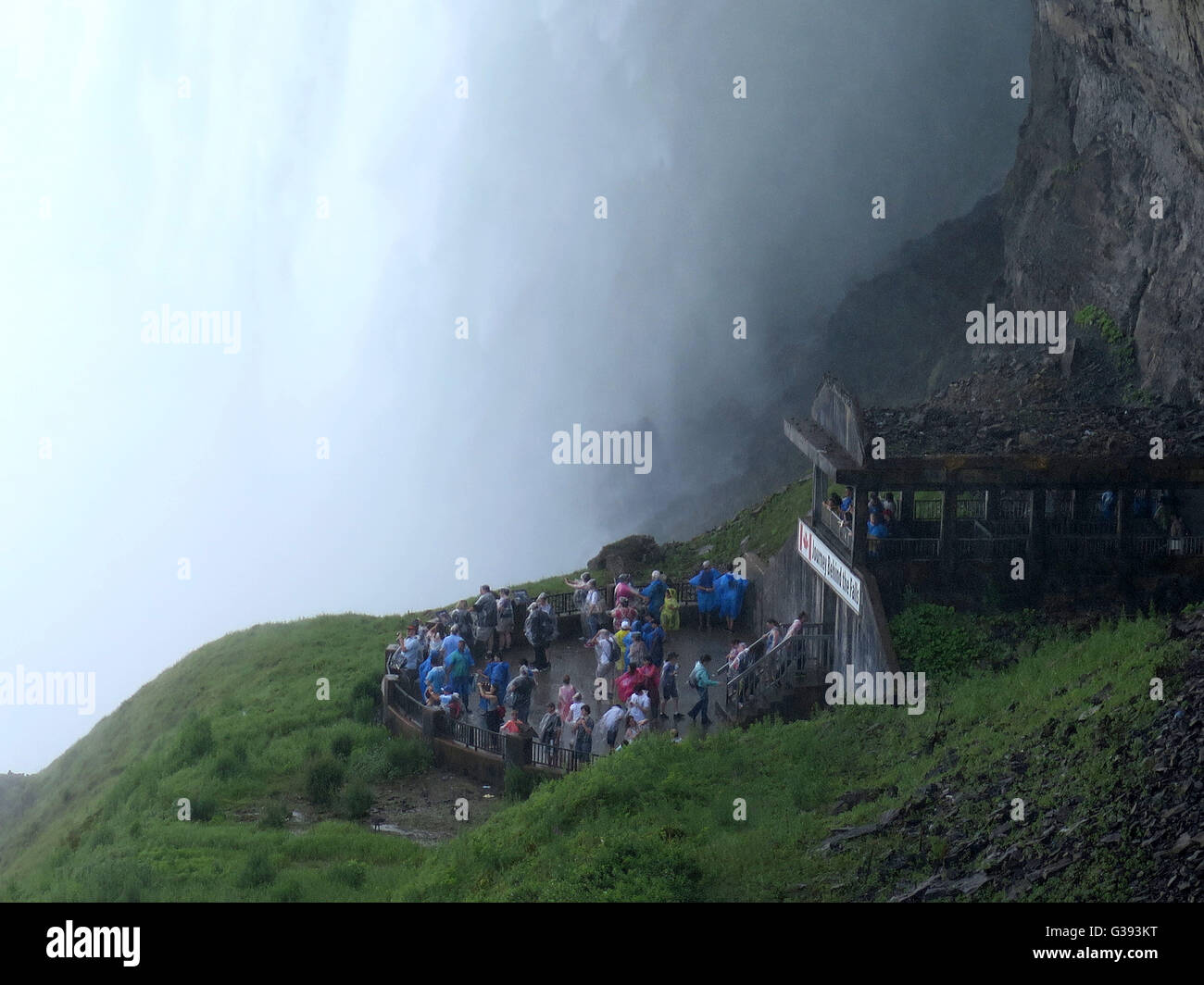 Reise hinter die Wasserfälle, Horseshoe Falls, Niagara Falls, Ontario, Kanada Stockfoto
