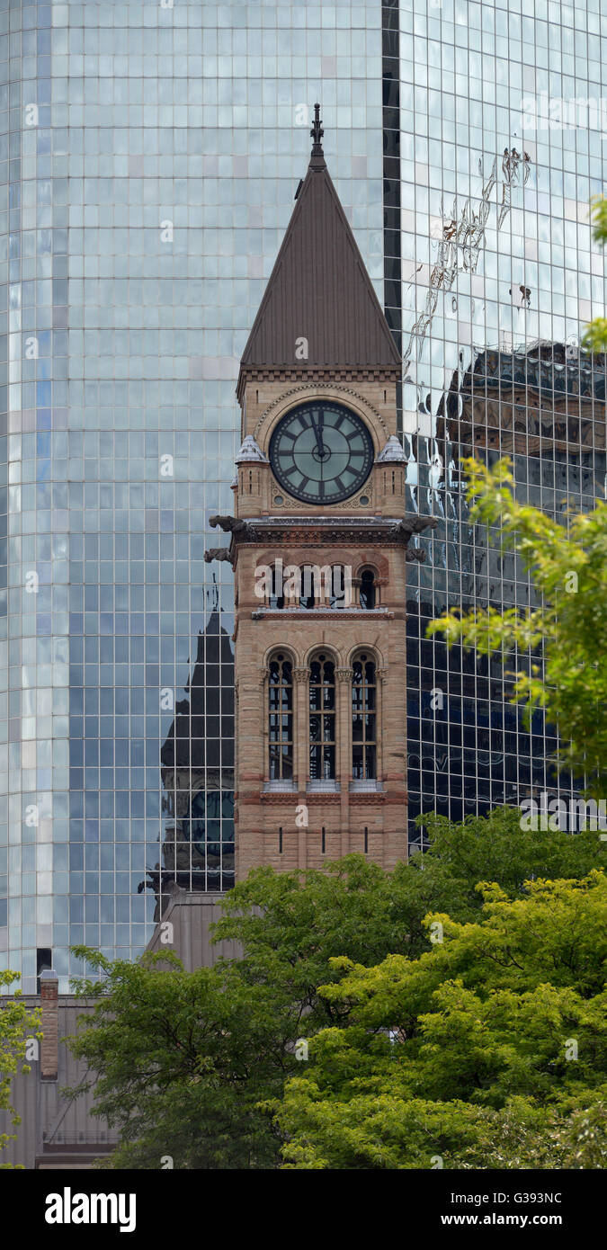 Altes Rathaus, Nathan Phillips Square, Toronto, Ontario, Kanada Stockfoto