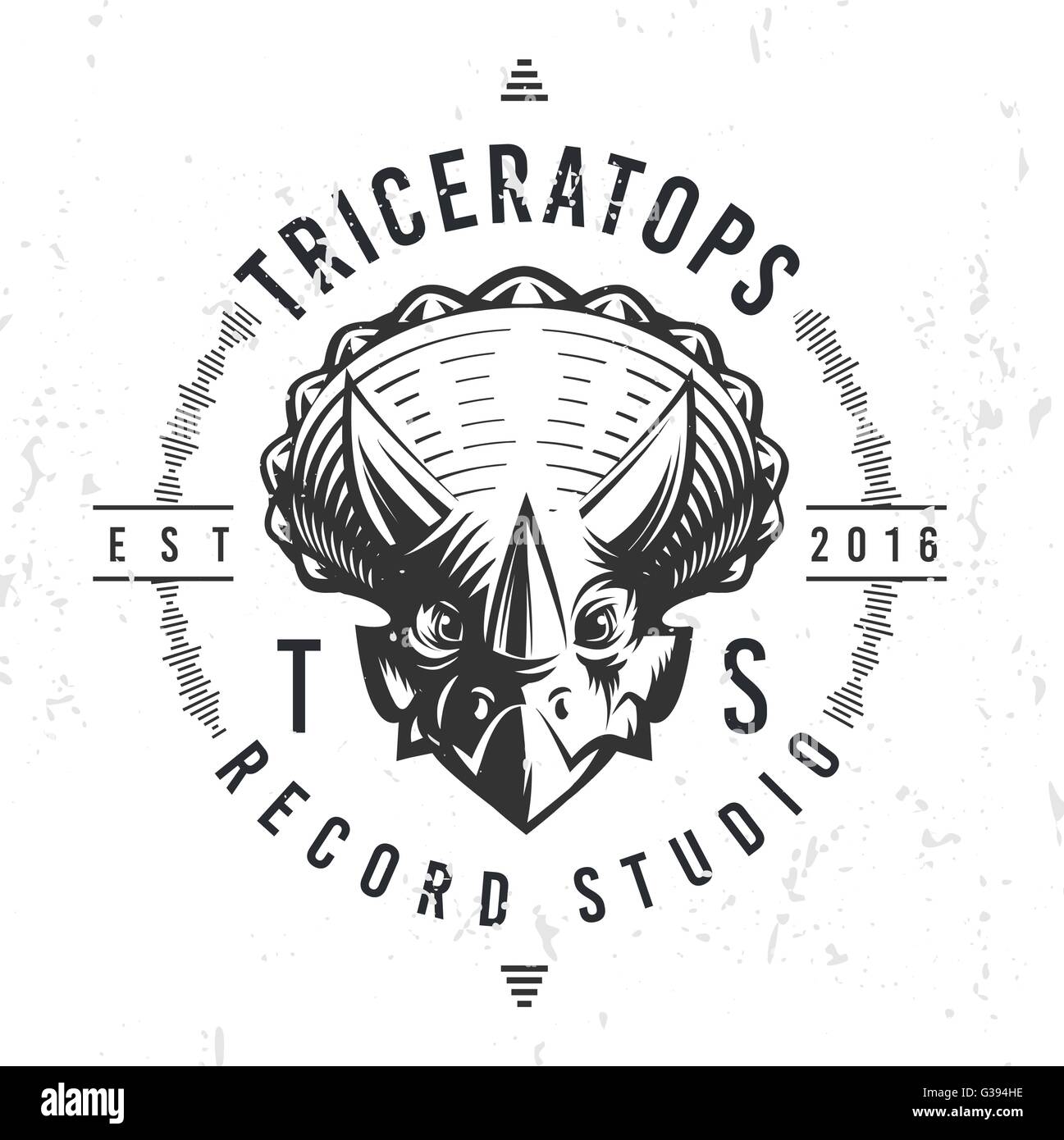 Dinosaurier-Tonstudio-Logo-Vorlage. Triceratops Musik Firma Logo. Dino-Tattoo-Design. Vektor-Monster-Label. Kreidiges Periode Retro-Abbildung. Wütenden Dino-Abzeichen-Konzept. Stock Vektor