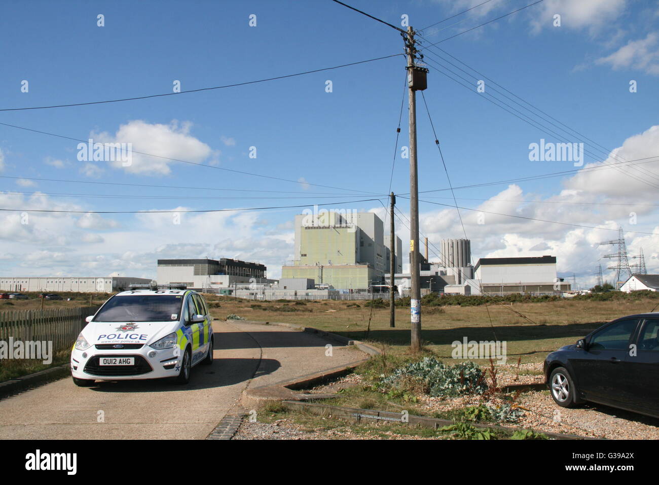 ZIVILEN NUKLEAREN CONSTABULARY POLIZEI STREIFENWAGEN BEI DUNGENESS NUCLEAR POWER STATION IN KENT Stockfoto