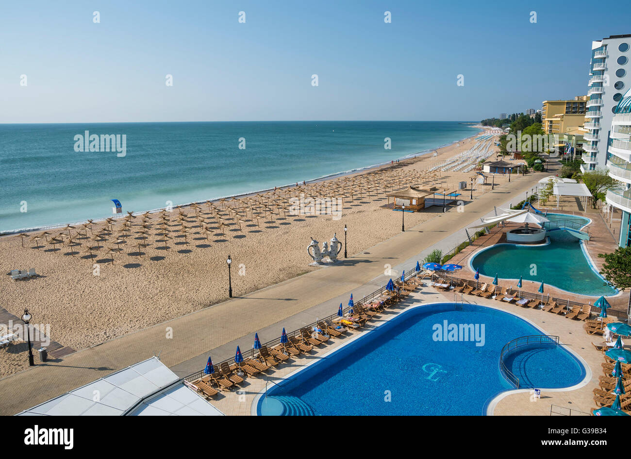 Golden Sands Beach, Sommer-Attraktion und Resort an der Schwarzmeerküste in Varna, Bulgarien. Stockfoto