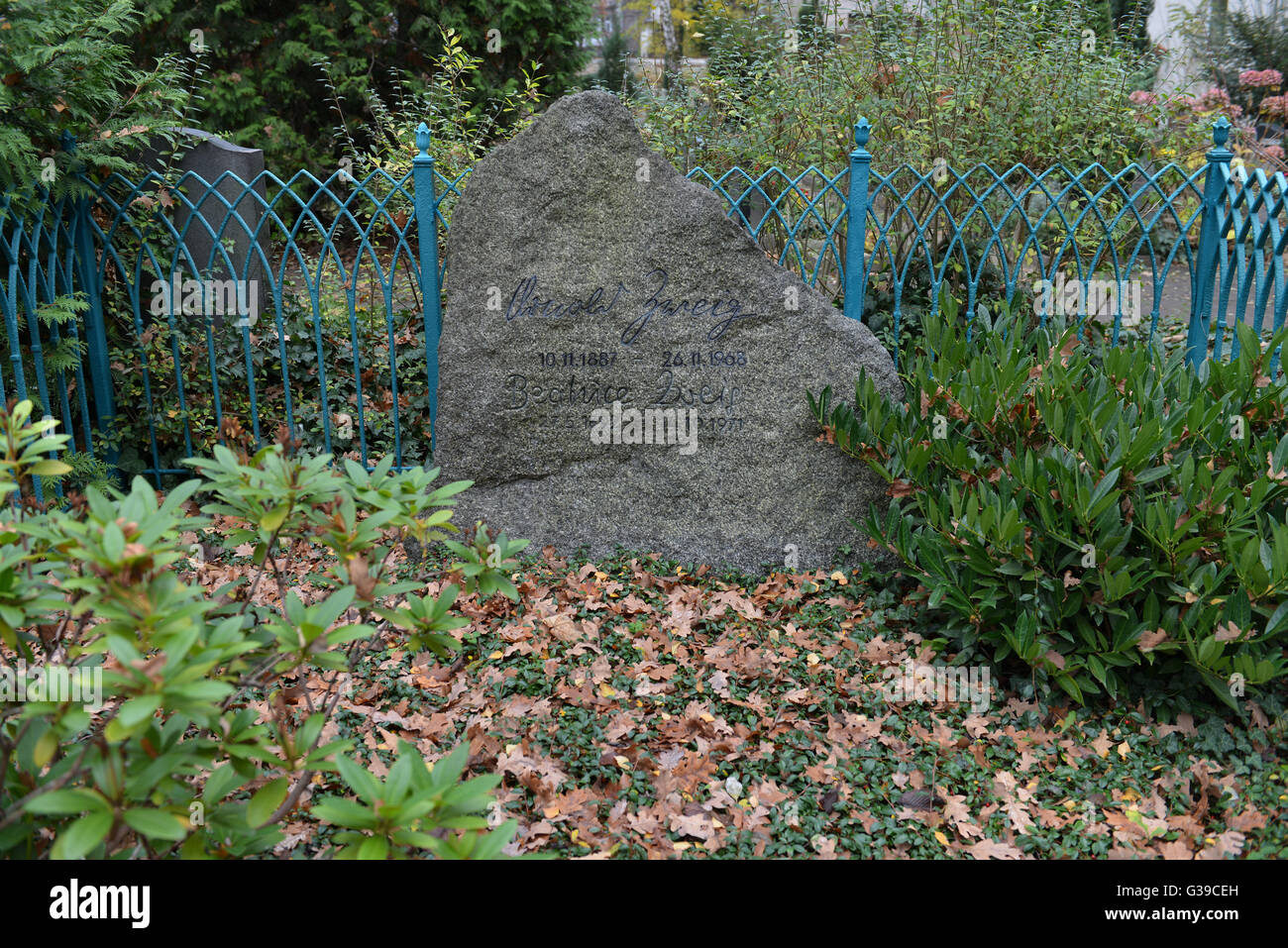 Greifen, Arnold Zweig, Dorotheenstaedtischer Friedhof, Chausseestraße, Mitte, Berlin, Deutschland / Dorotheenstädtischen Friedhof Stockfoto