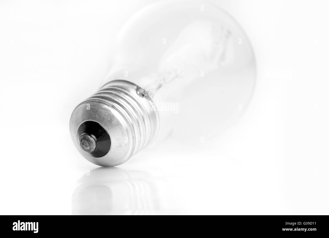 Wolfram-Lampe Sicherung Isoated auf weiß Stockfotografie - Alamy