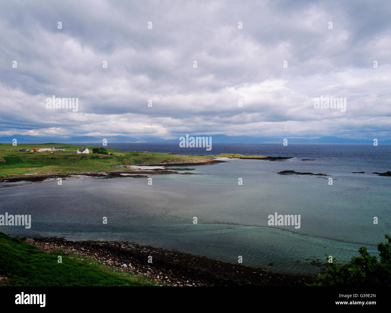 Iron Age Vorgebirge Fort in Kildonnan, Insel Eigg, Highland, wo St Donan (Donnan) die C7th zunächst ein Kloster gegründet. Stockfoto