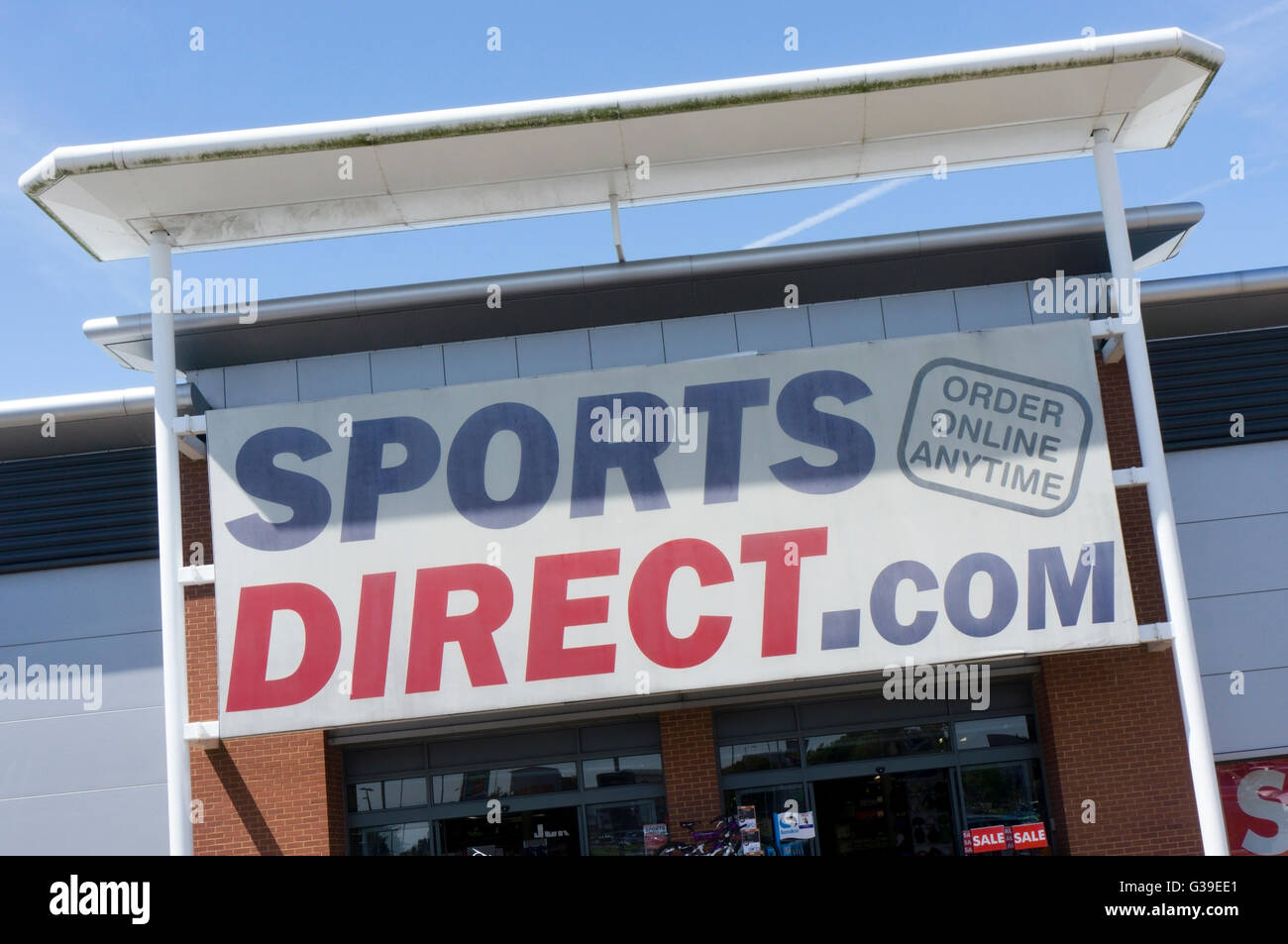 SportsDirect.com Sportbekleidung Superstore. Stockfoto