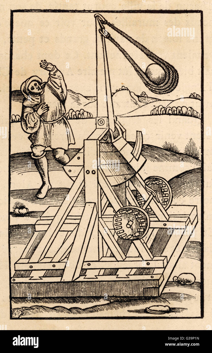 Ein eher tödlich aussehenden Katapult mit einer riesigen Schleuder auf einem Holzsockel.        Datum: 15. Jahrhundert Stockfoto