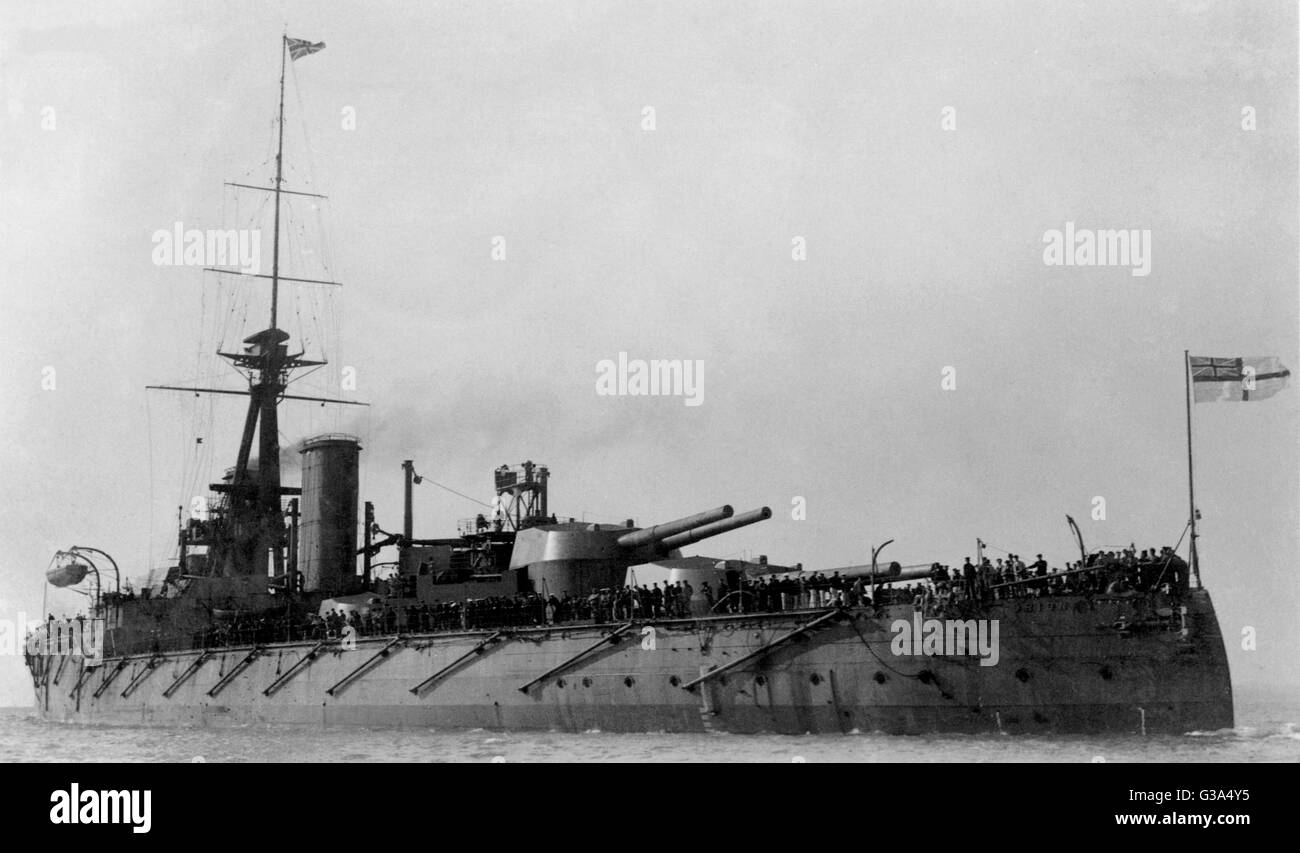 AJAXNETPHOTO. - 1921. PORTSMOUTH, ENGLAND. -HMS ORION DAS NAVAL BASE ZU VERLASSEN.  FOTO: AJAX VINTAGE BILD BIBLIOTHEK REF: ORION 1921 1 Stockfoto