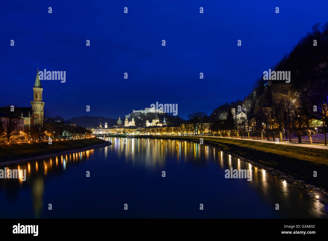 Fluss Salzach, Christ Church Cathedral, Hohensalzburg Festung, Österreich, Salzburg, Salzburg, Salzburg Stockfoto