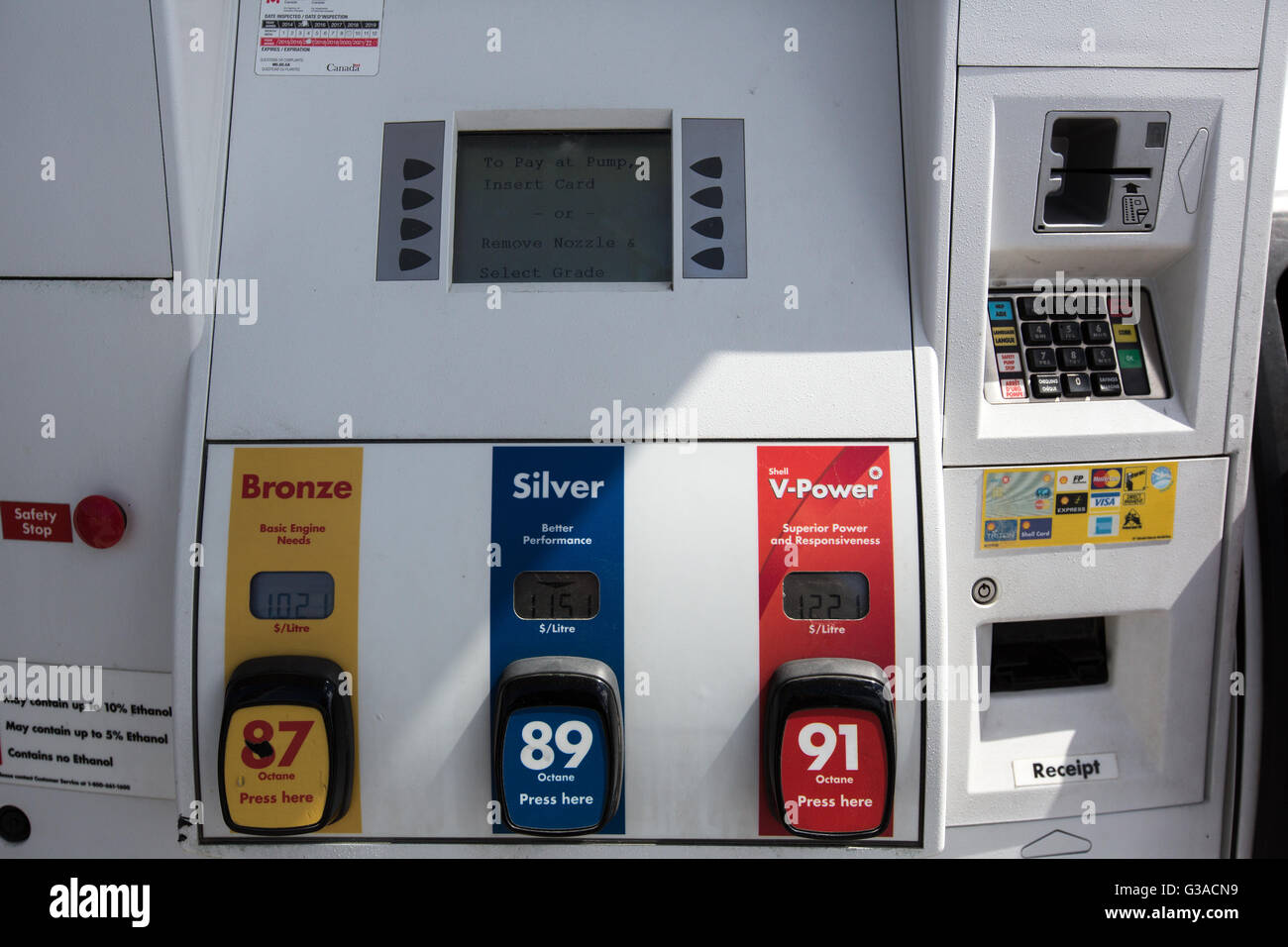 Shell-Tankstelle in Kingston, Ontario, am 9. Juni 2016. Stockfoto