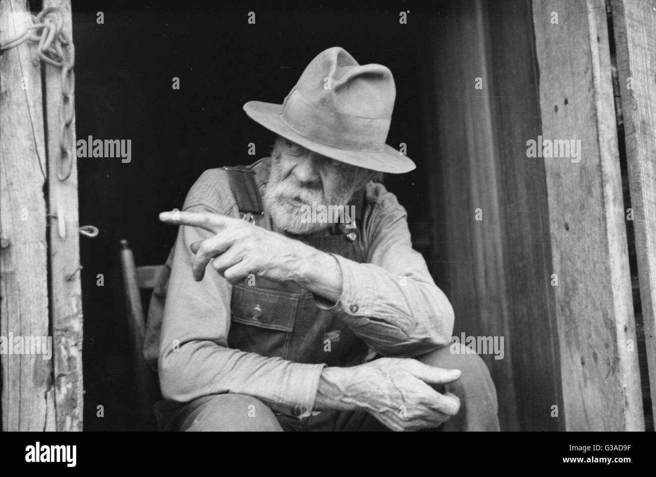 83 Jahre alter Siedler wird in der Nähe von Chillico neu angesiedelt Stockfoto