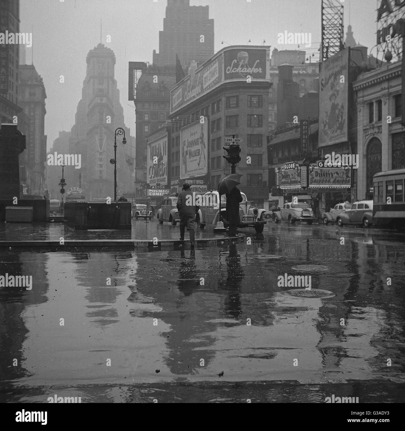 New York, New York. Times Square an einem regnerischen Tag. Datum 1943 Mar. Stockfoto