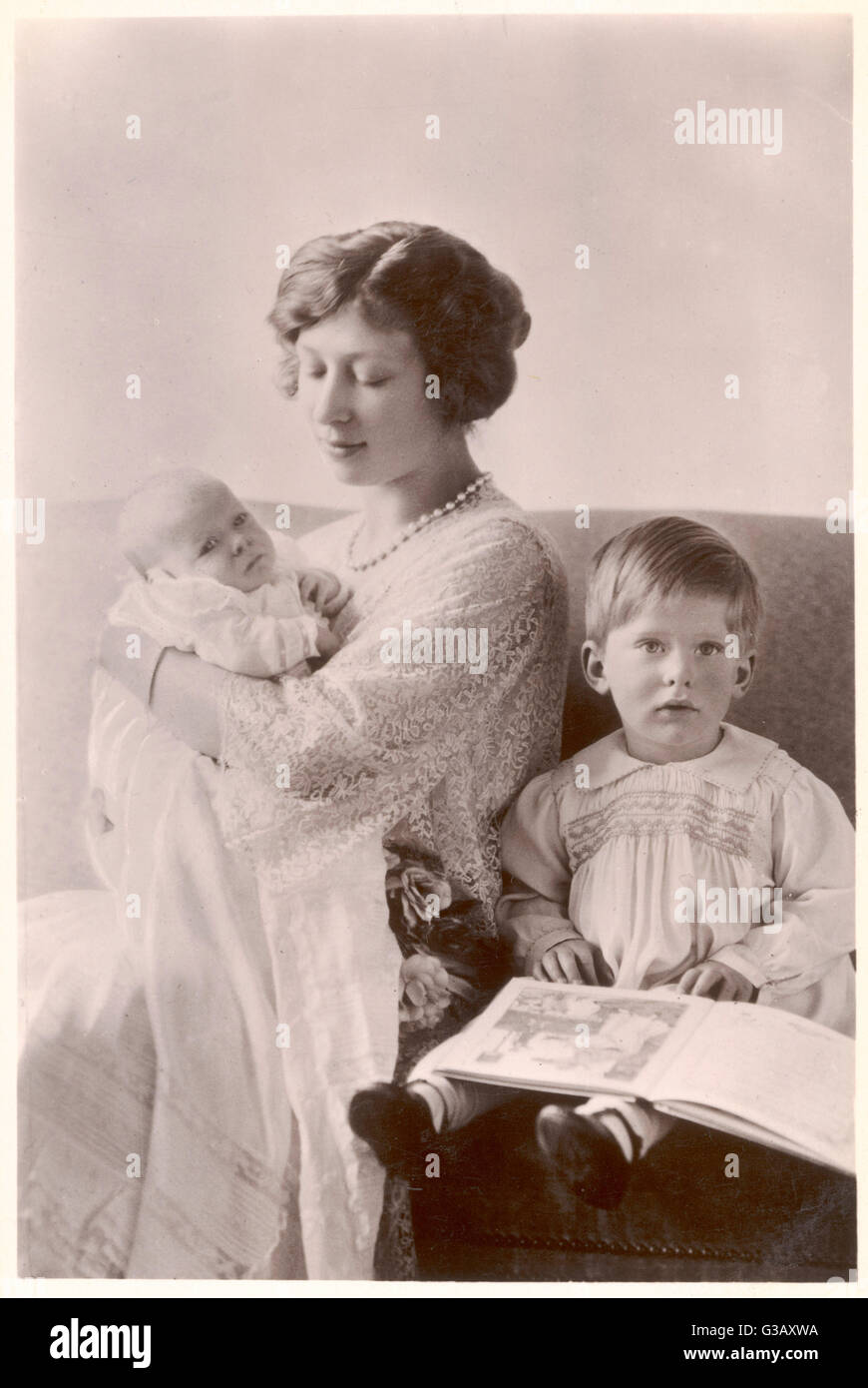 Prinzessin Mary mit ihren Söhnen Stockfoto