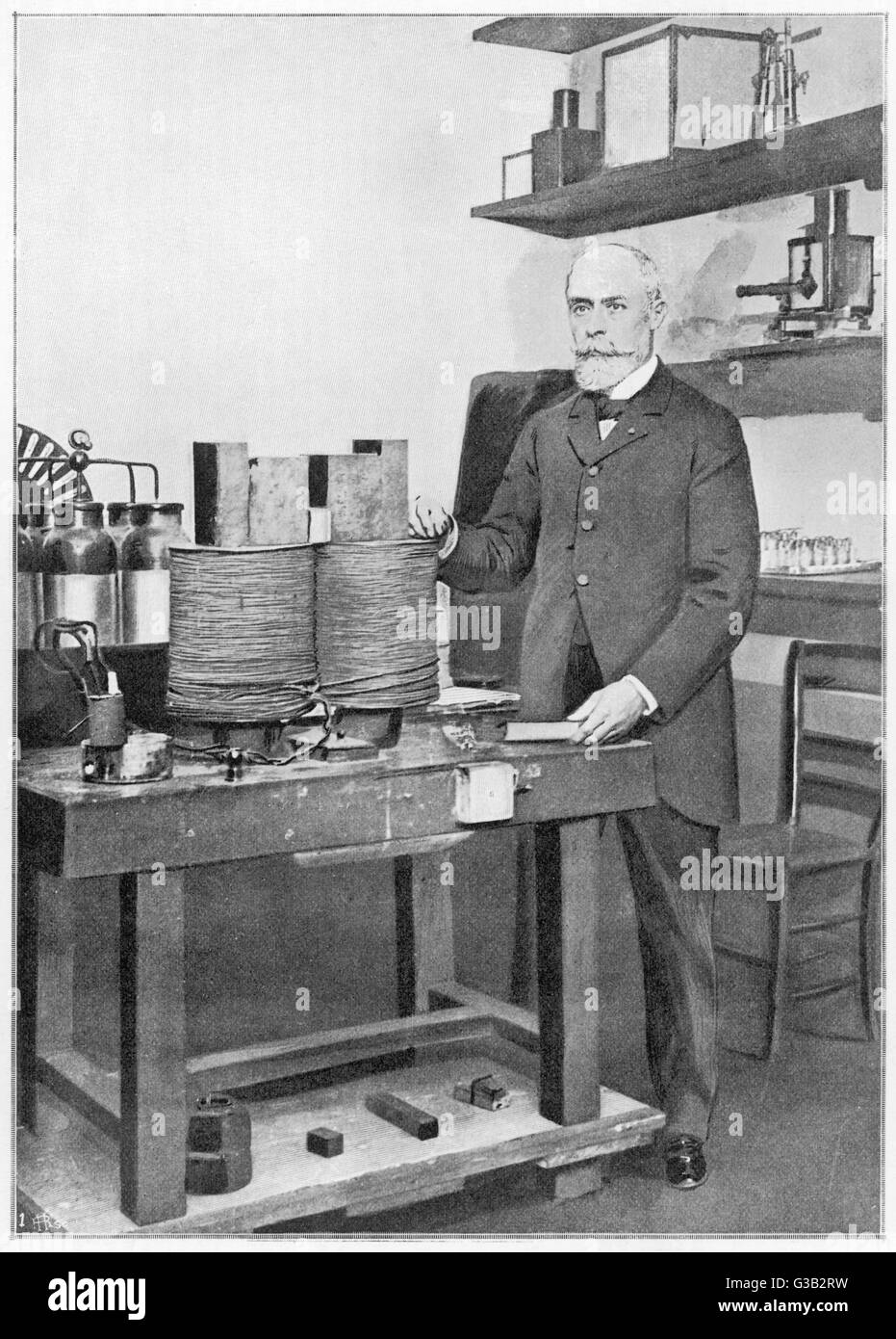 ANTOINE HENRI BECQUEREL Französisch Physiker, Nobelpreis für Physik 1903, fotografiert in seinem Labor Datum: 1852-1908 Stockfoto