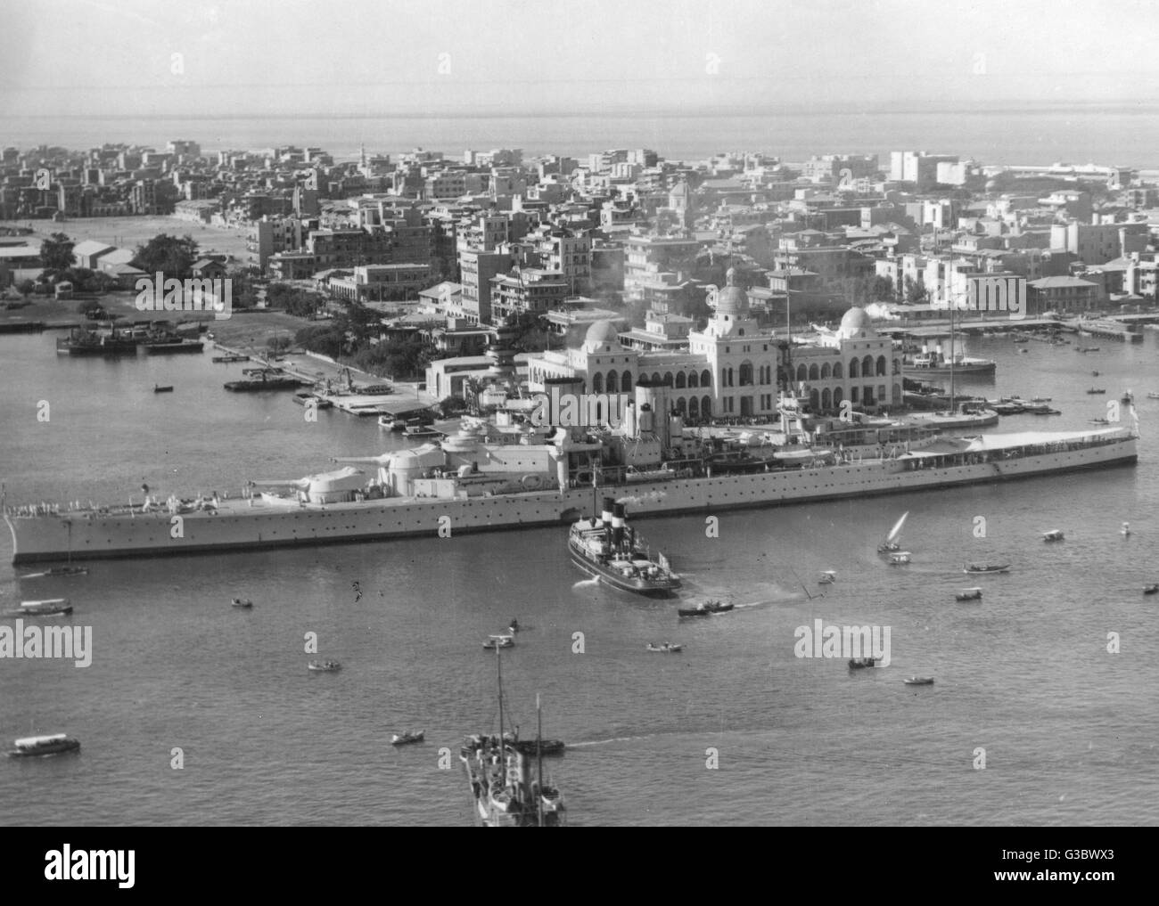 British Royal Navy Cruiser in Port Said, Ägypten Stockfoto