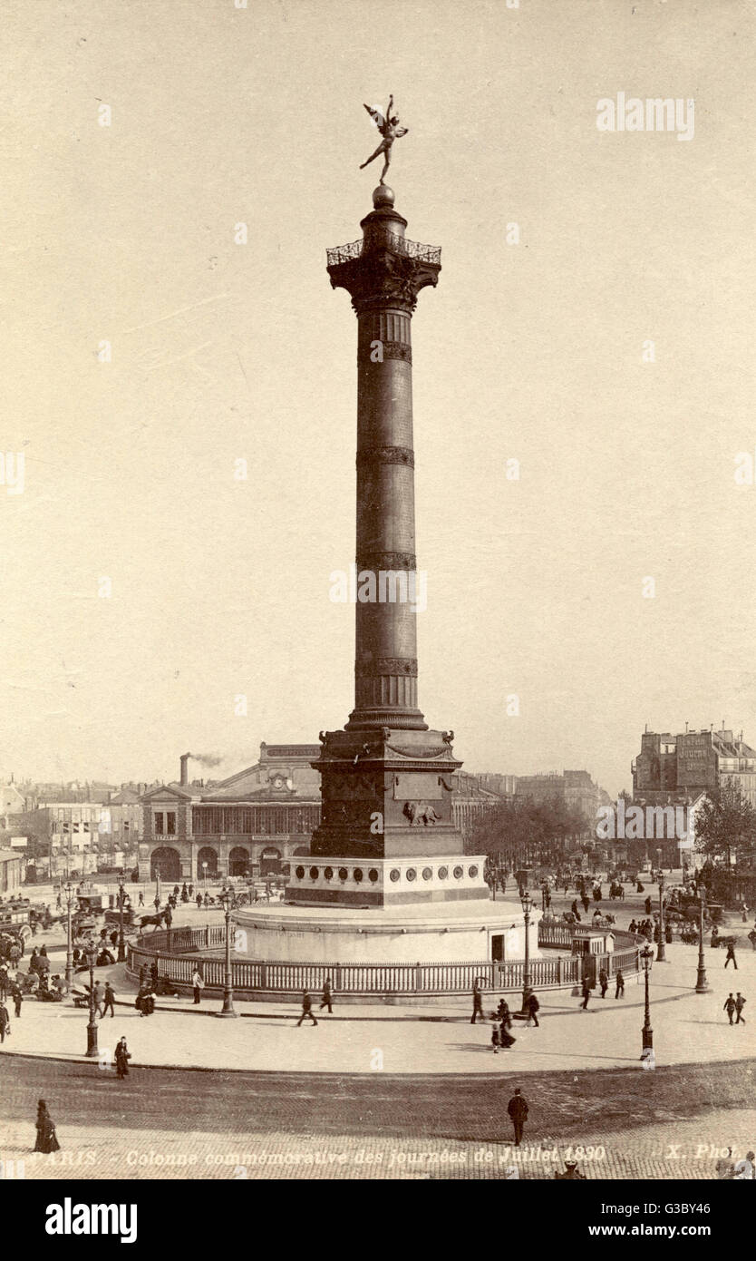 Place de la Bastille mit der Juli-Säule, Paris Stockfoto