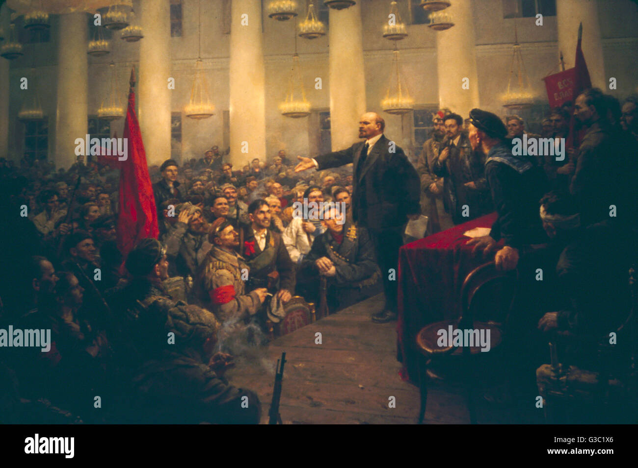 Vladimir Lenin, kommunistischer Führer, Adressierung der 2. Allrussischen Kongress der Sowjets, November 1917 nach der Oktoberrevolution.      Datum: 1917 Stockfoto