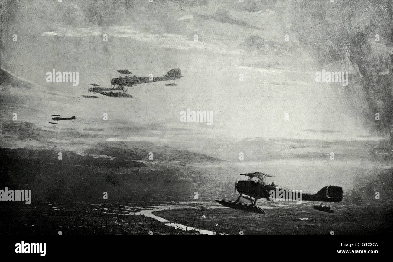 WW1 - Britisches Wasserflugzeuggeschwader auf Patrouille Stockfoto