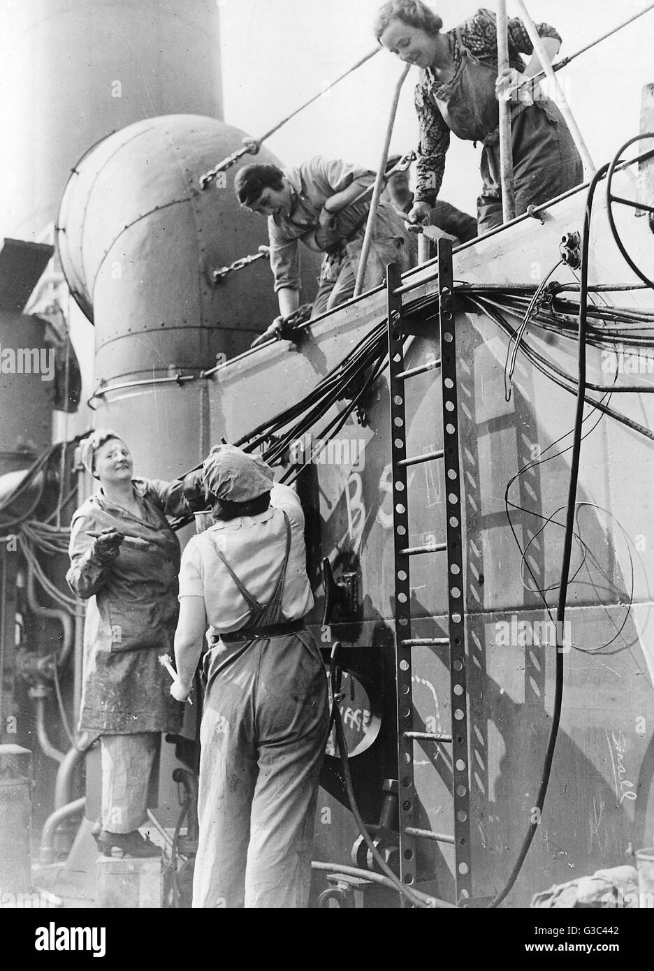 WW2 - Women Maler Ships - Kriegsanstrengungen Stockfoto