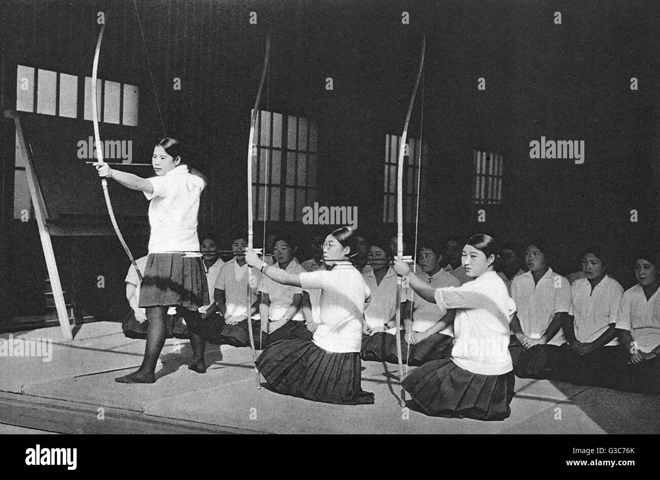 Drei japanische Bogenschießen-Schüler Stockfoto