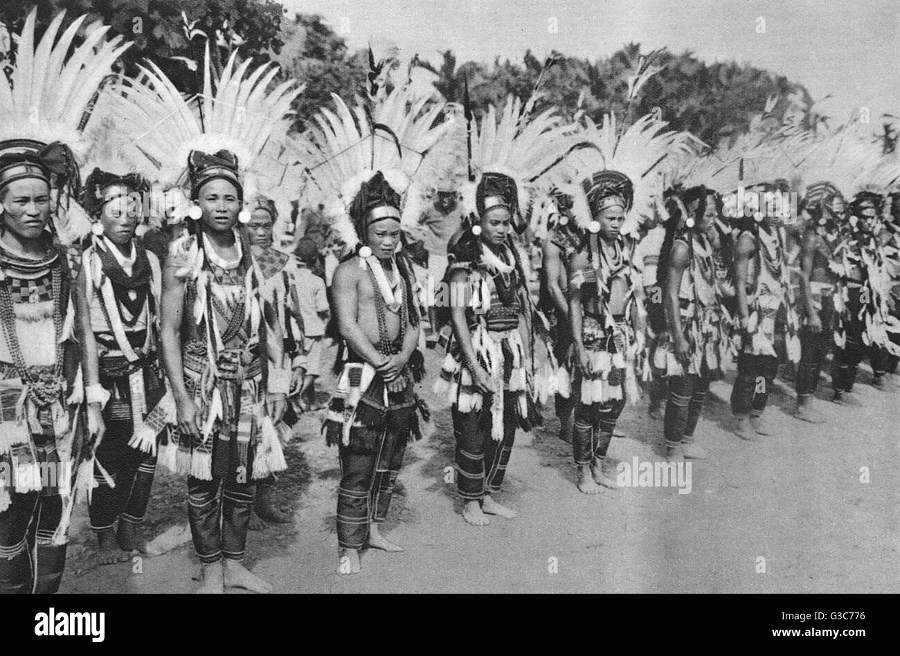 Formosan Männer in Kostümen Stockfoto