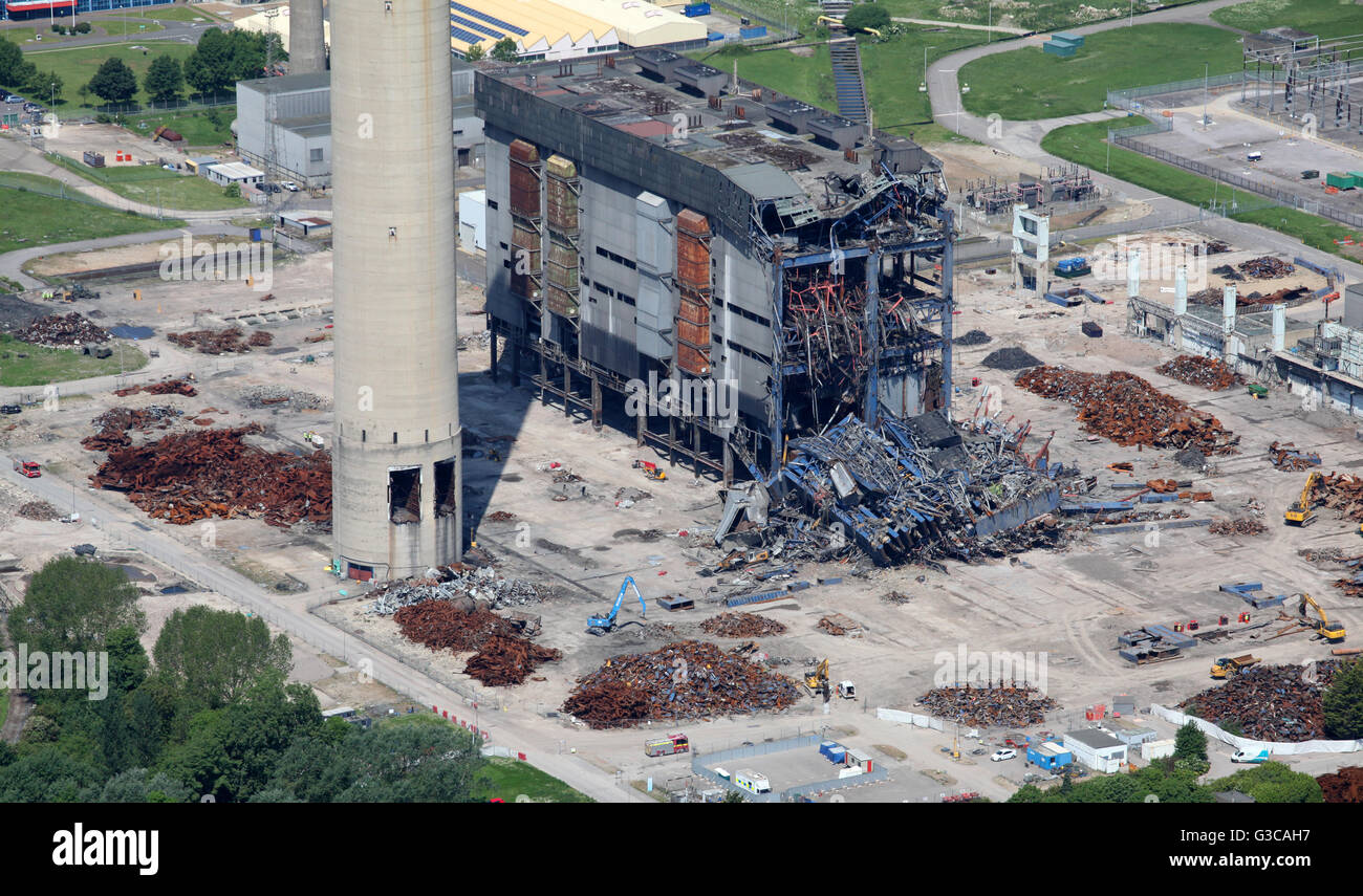 Luftaufnahme von Didcot Power Station in Oxfordshire, einschließlich der eingestürzten Kesselhaus, das 3 Arbeiter im Februar 2016, UK getötet Stockfoto