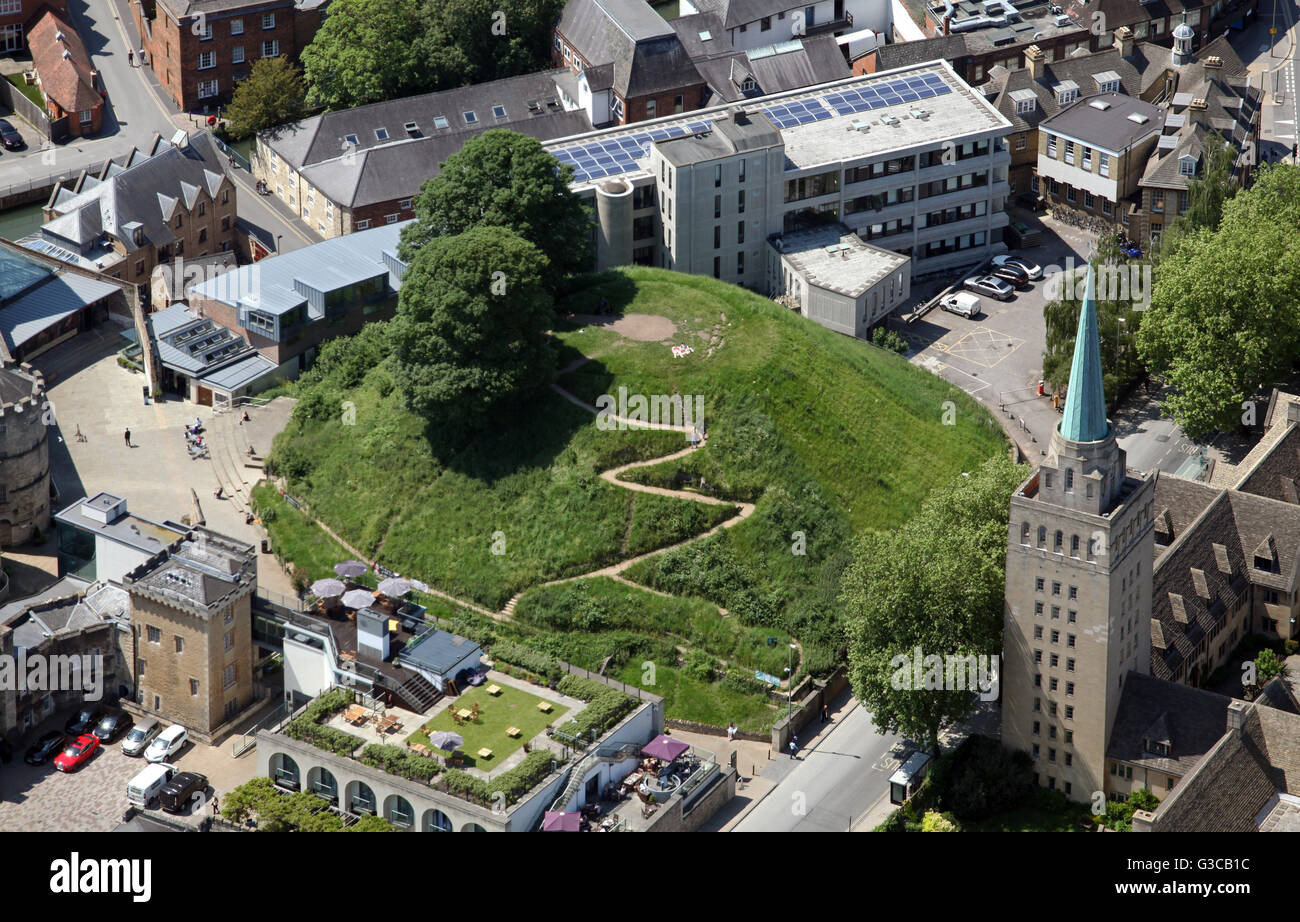 Luftaufnahme von Oxford Castle Mound, UK Stockfoto