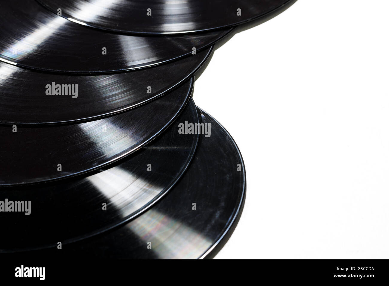 Alte verwendet Vinyl-Schallplatte auf einem weißen Hintergrund Stockfoto