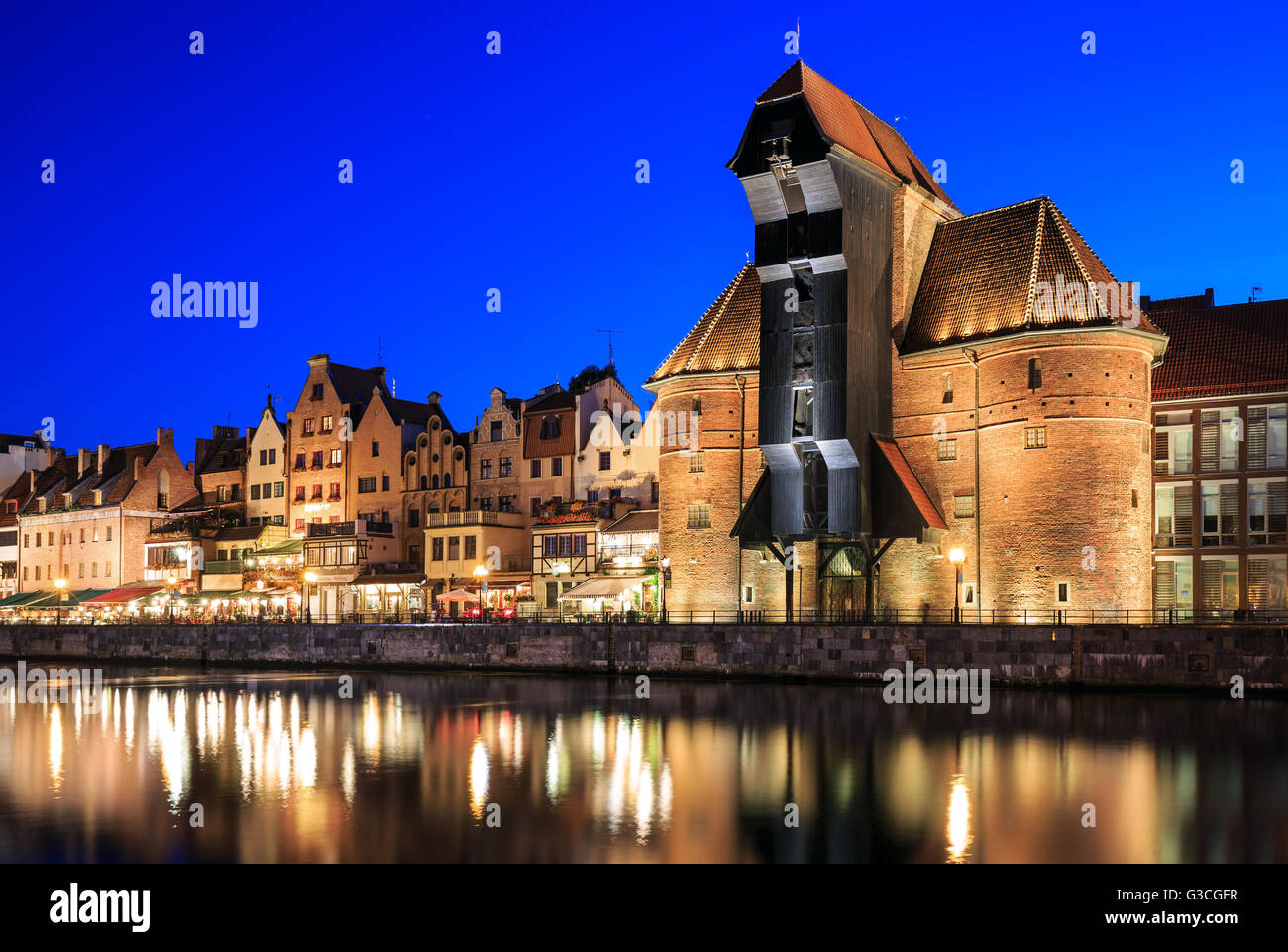 Altstadt am Mottlau in Danzig in der Nacht Stockfoto