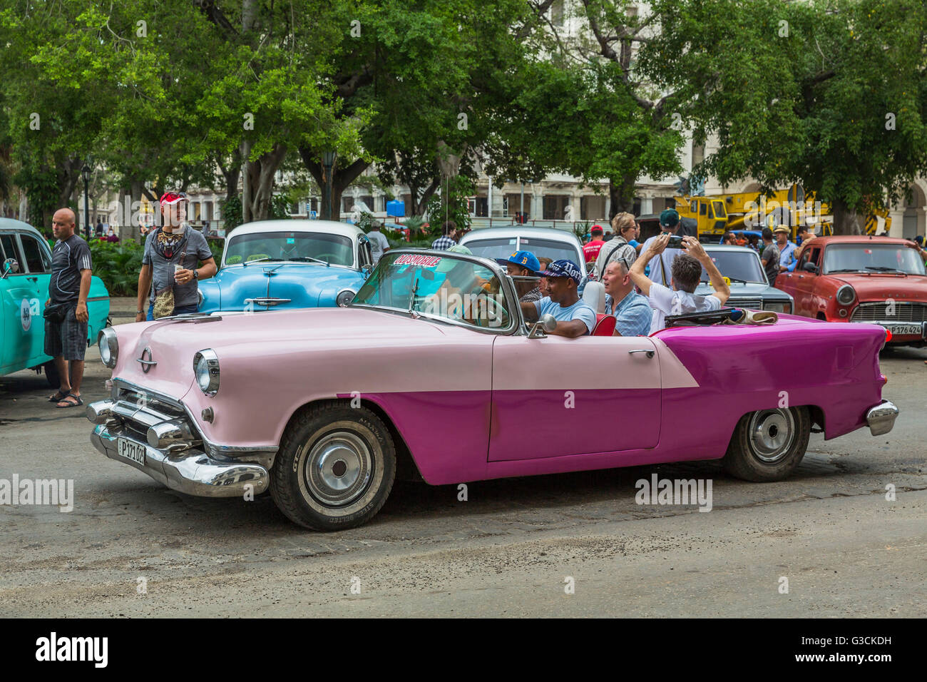 Oldtimer vor dem Capitol, Havanna, La Habana, Cuba, der Republik Kuba, der großen Antillen, Karibik Stockfoto