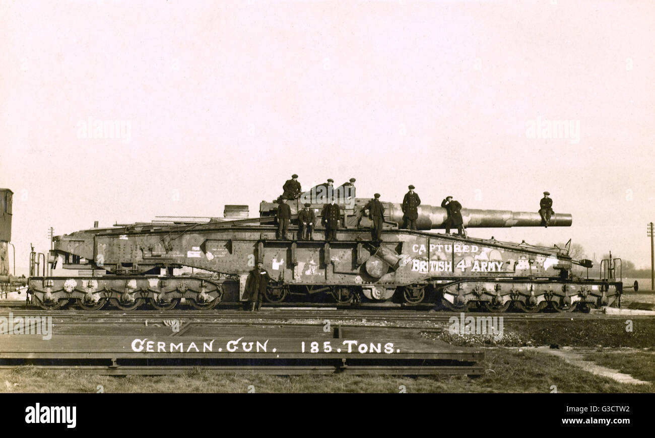 Eine große Deutsche Bahn Pistole an der Schlacht von Amiens am 8. August 1918 erfasst wurde eine Quelle der Alliierten kontrovers diskutiert. Das australische 31. Bataillon bewirkt dessen Einnahme, aber im Zuge des anhaltenden alliierten Vormarsches, erhielt die Waffe eine große painte Stockfoto